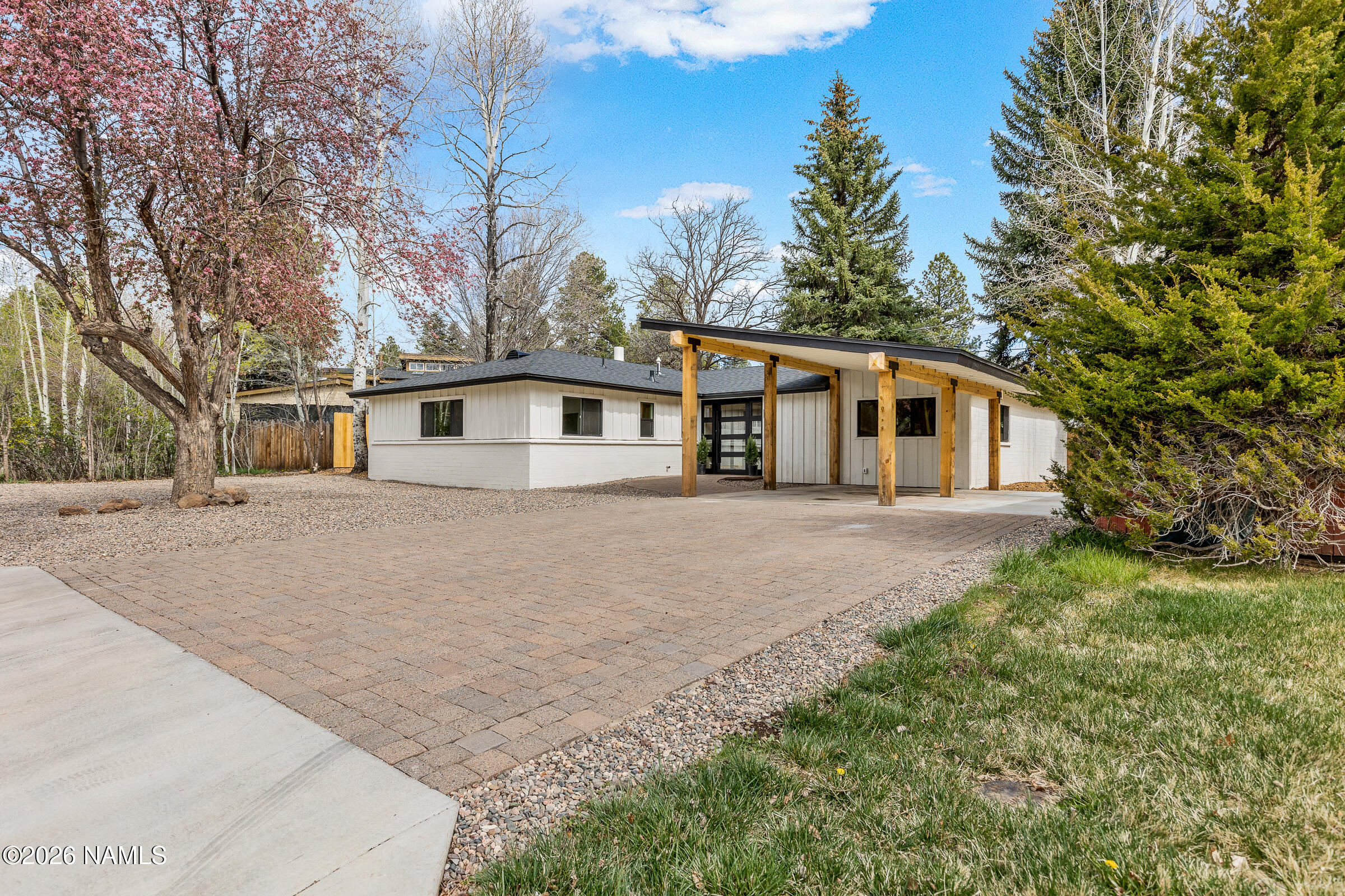 2232 N Talkington Drive