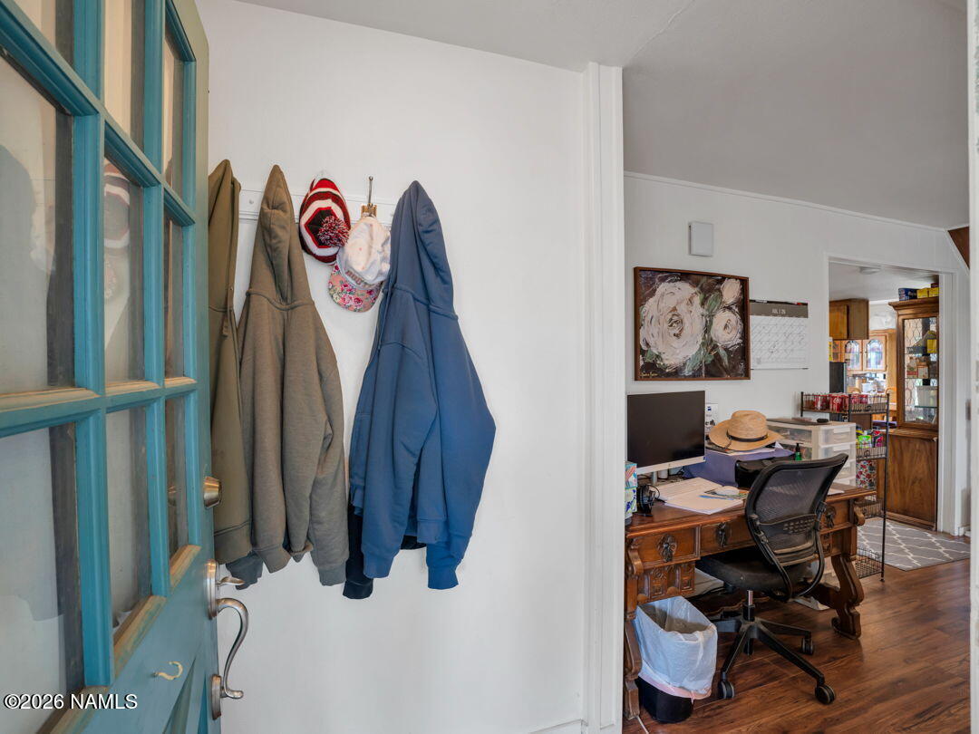 300 S 11th Street