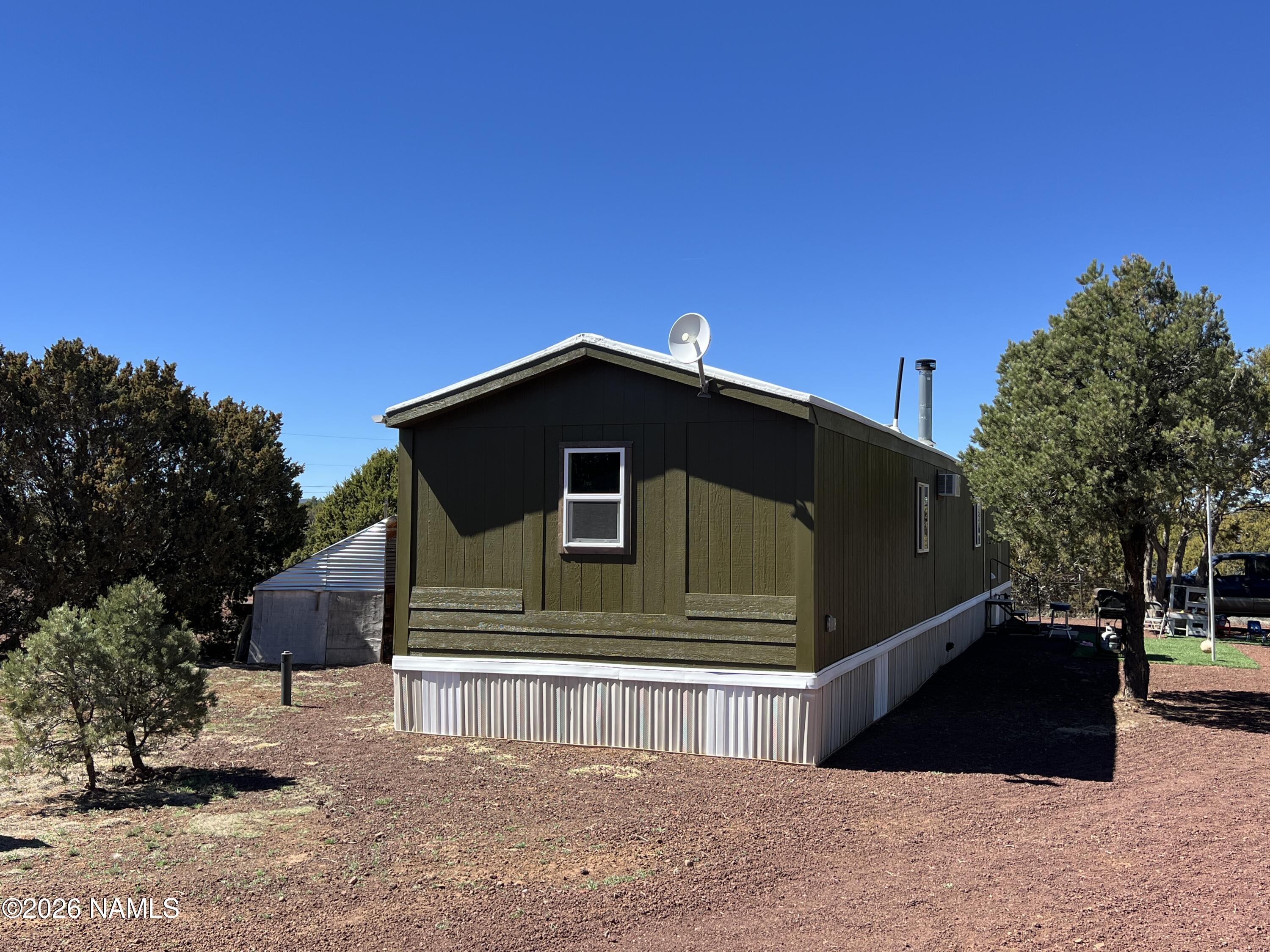 327 E Greenbriar Drive