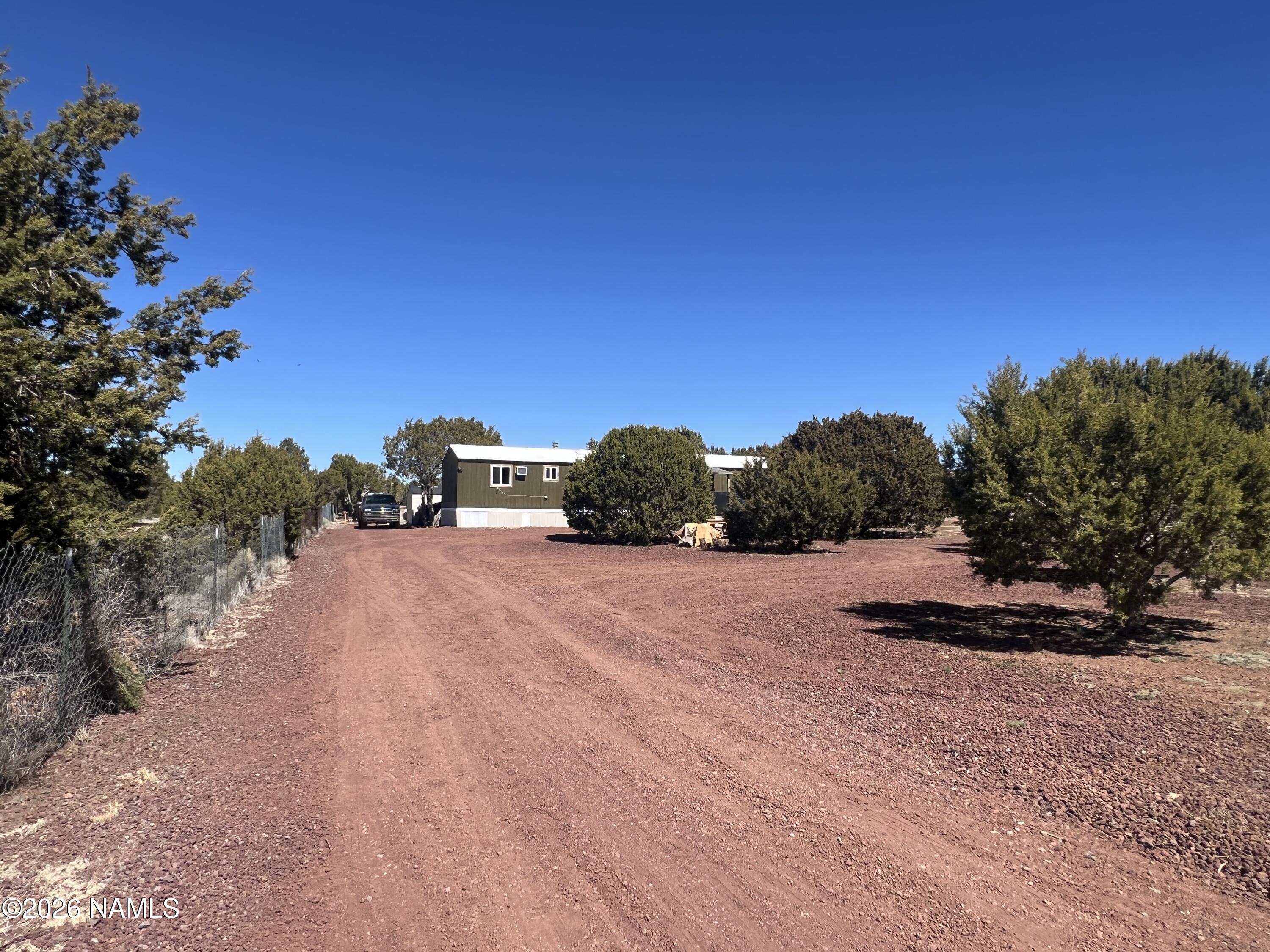 327 E Greenbriar Drive