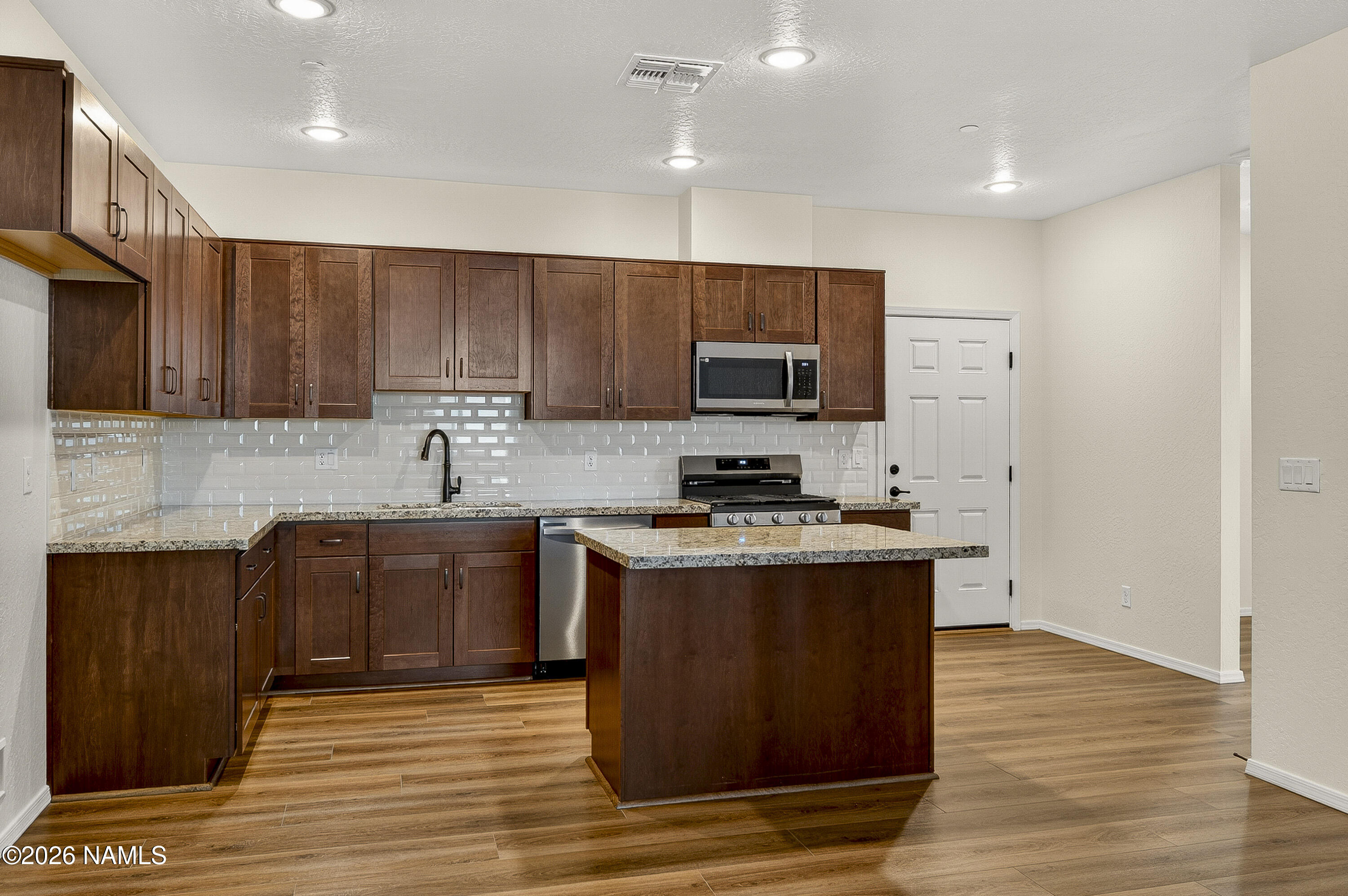 1650 E Ponderosa Parkway 226