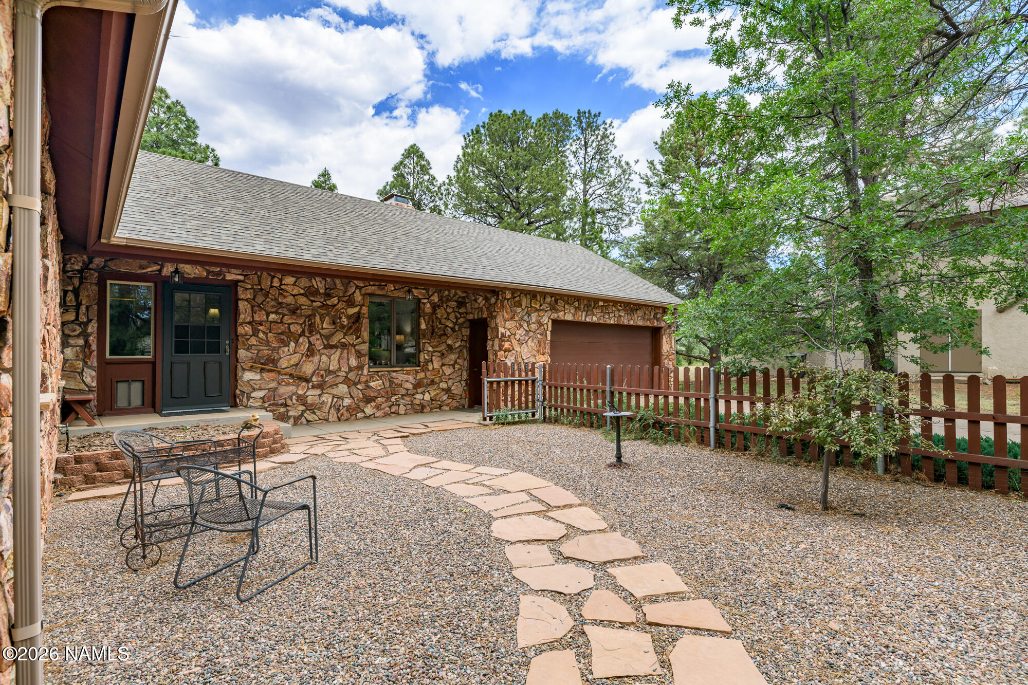 2468 N Strawberry Way
