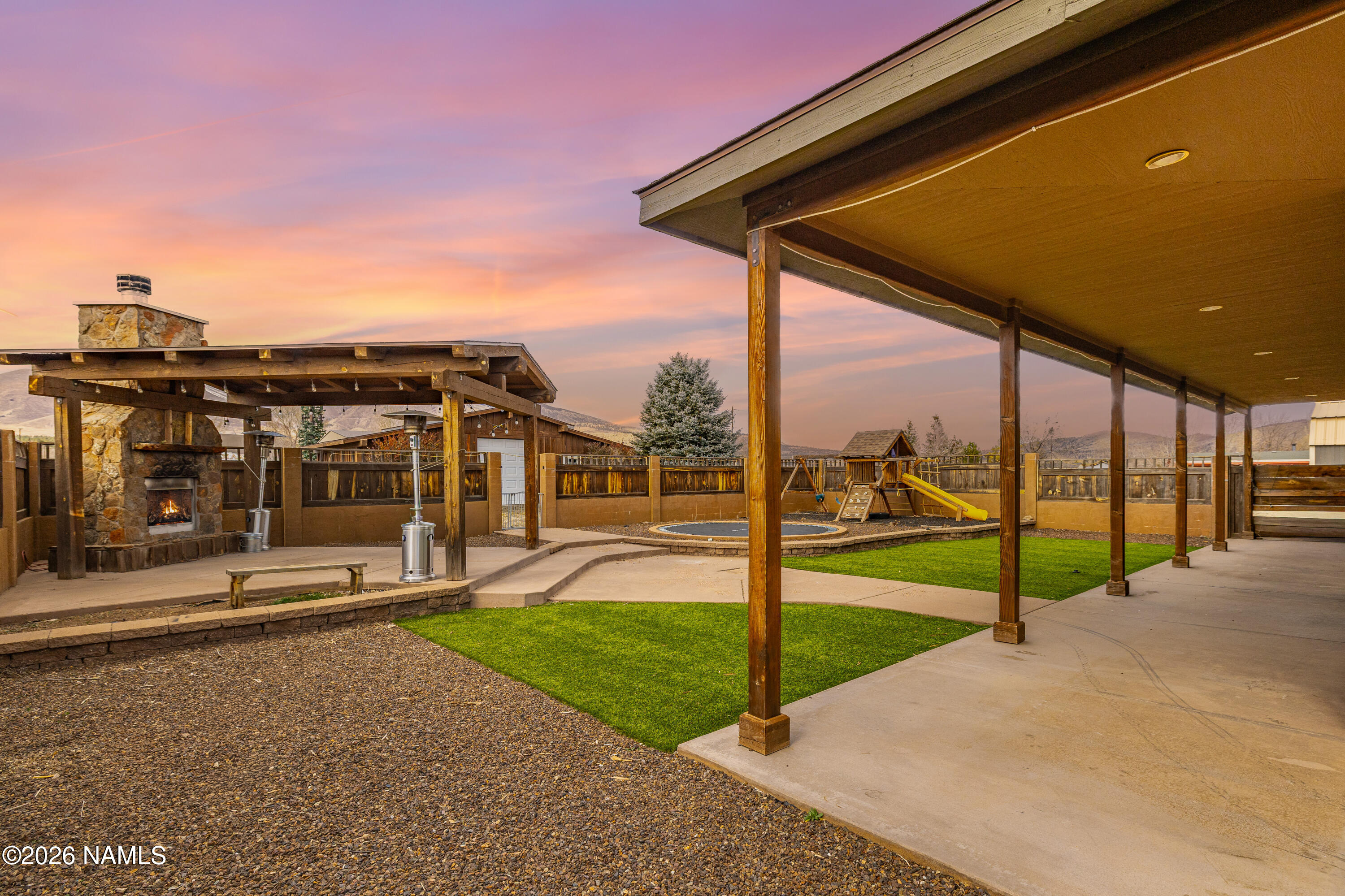 6154 E Firehouse Lane