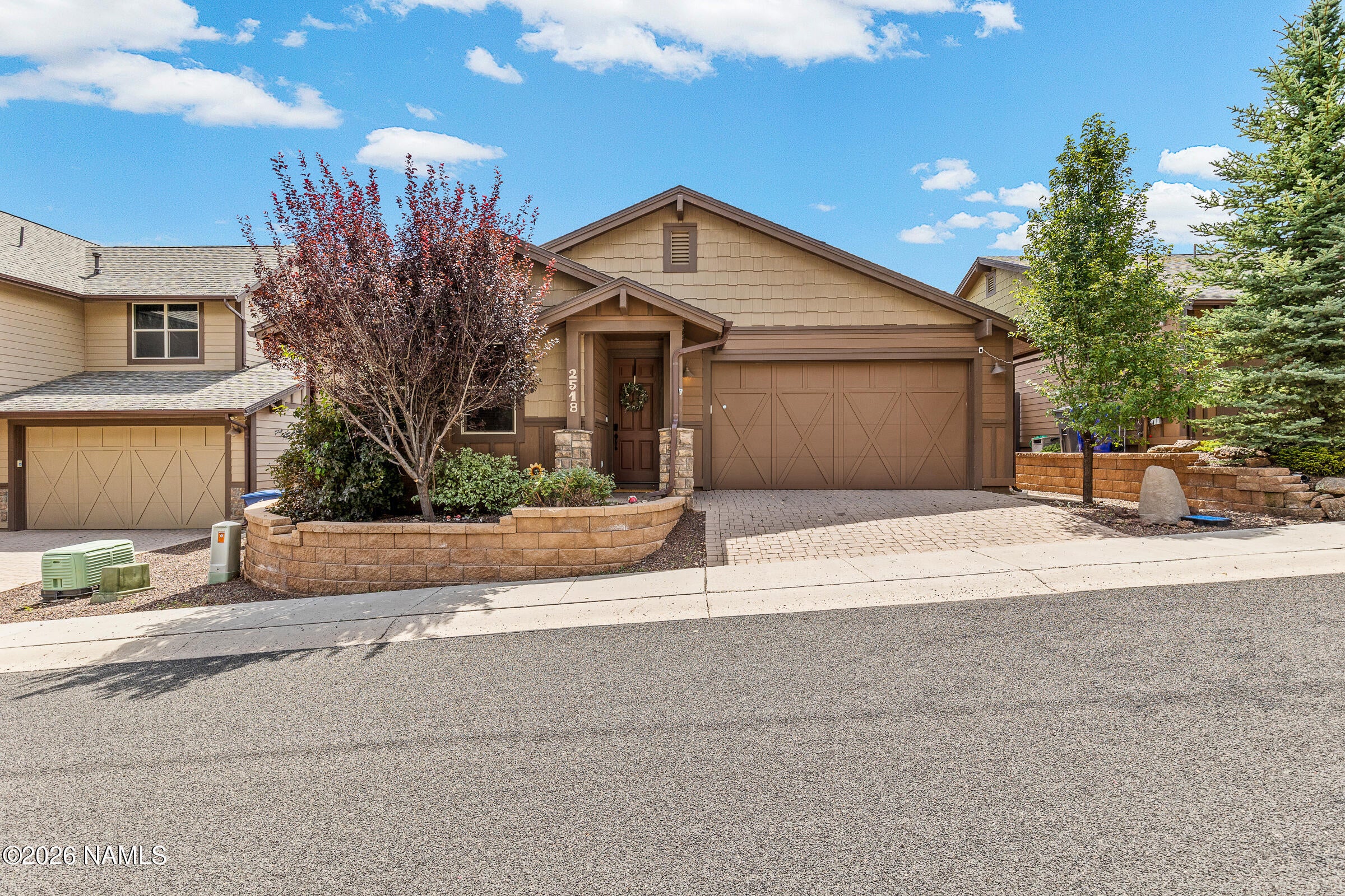 2518 W Pollo Circle