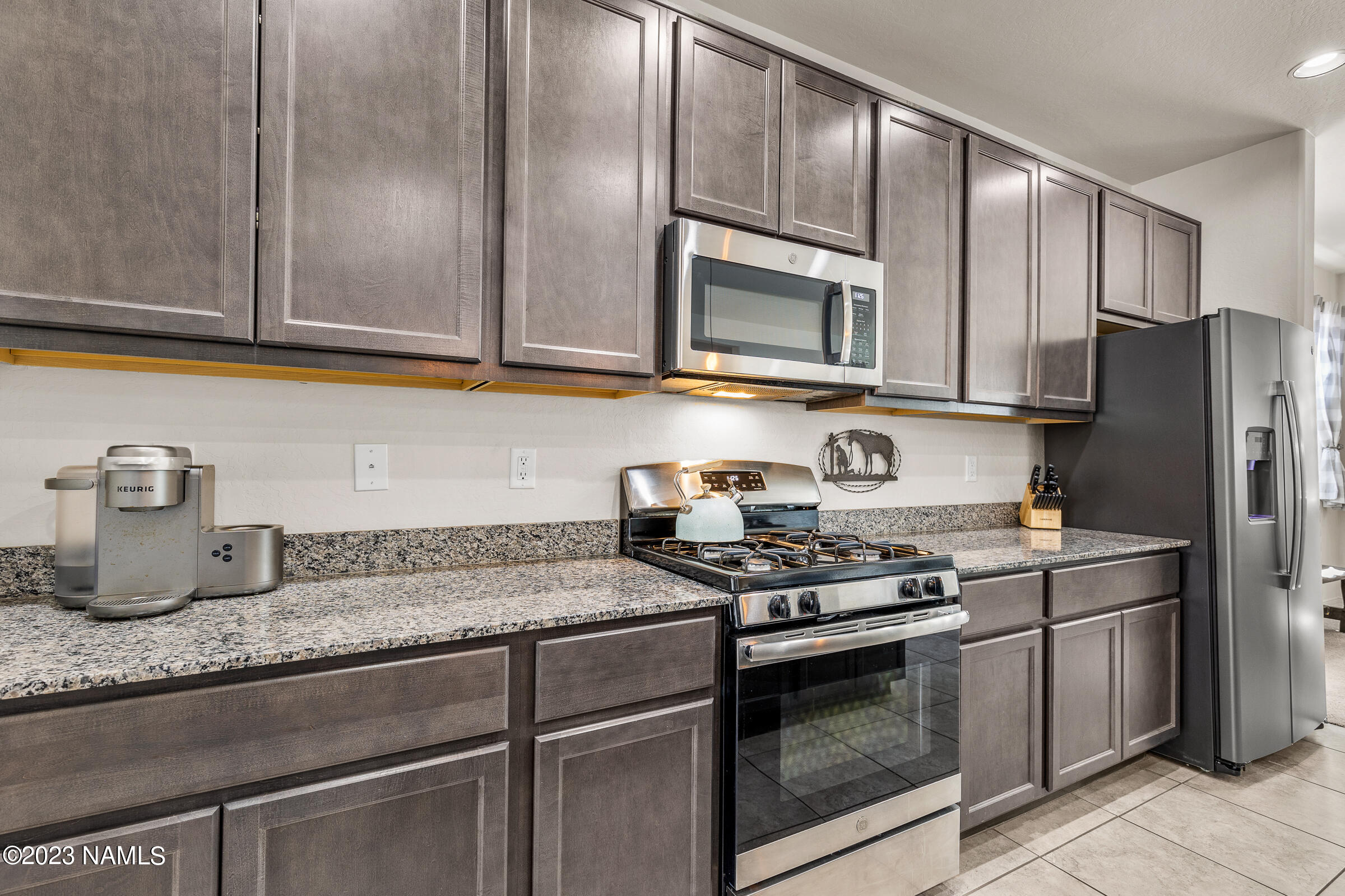 2240 W Mission Timber Circle