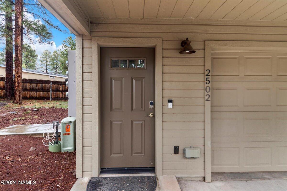 2502 W Washburn Court 129