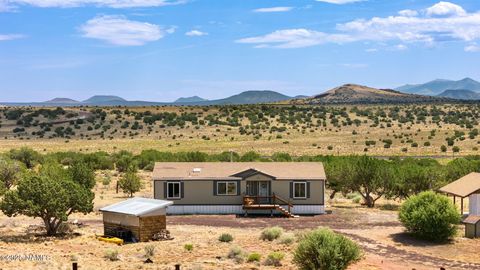 Photo of Williams, AZ 86046 (MLS # 203239)
