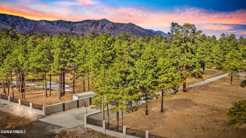 Photo of Flagstaff, AZ 86004 (MLS # 205685)
