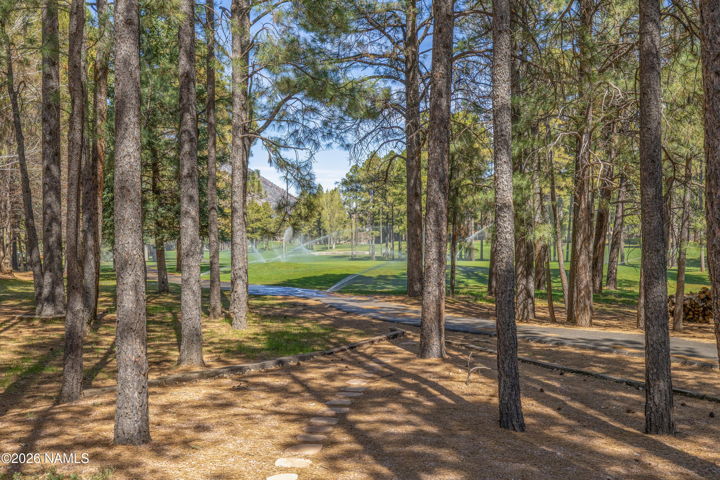 5010 E Mount Pleasant Drive