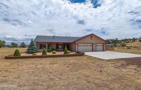 Photo of Flagstaff, AZ 86004 (MLS # 201606)
