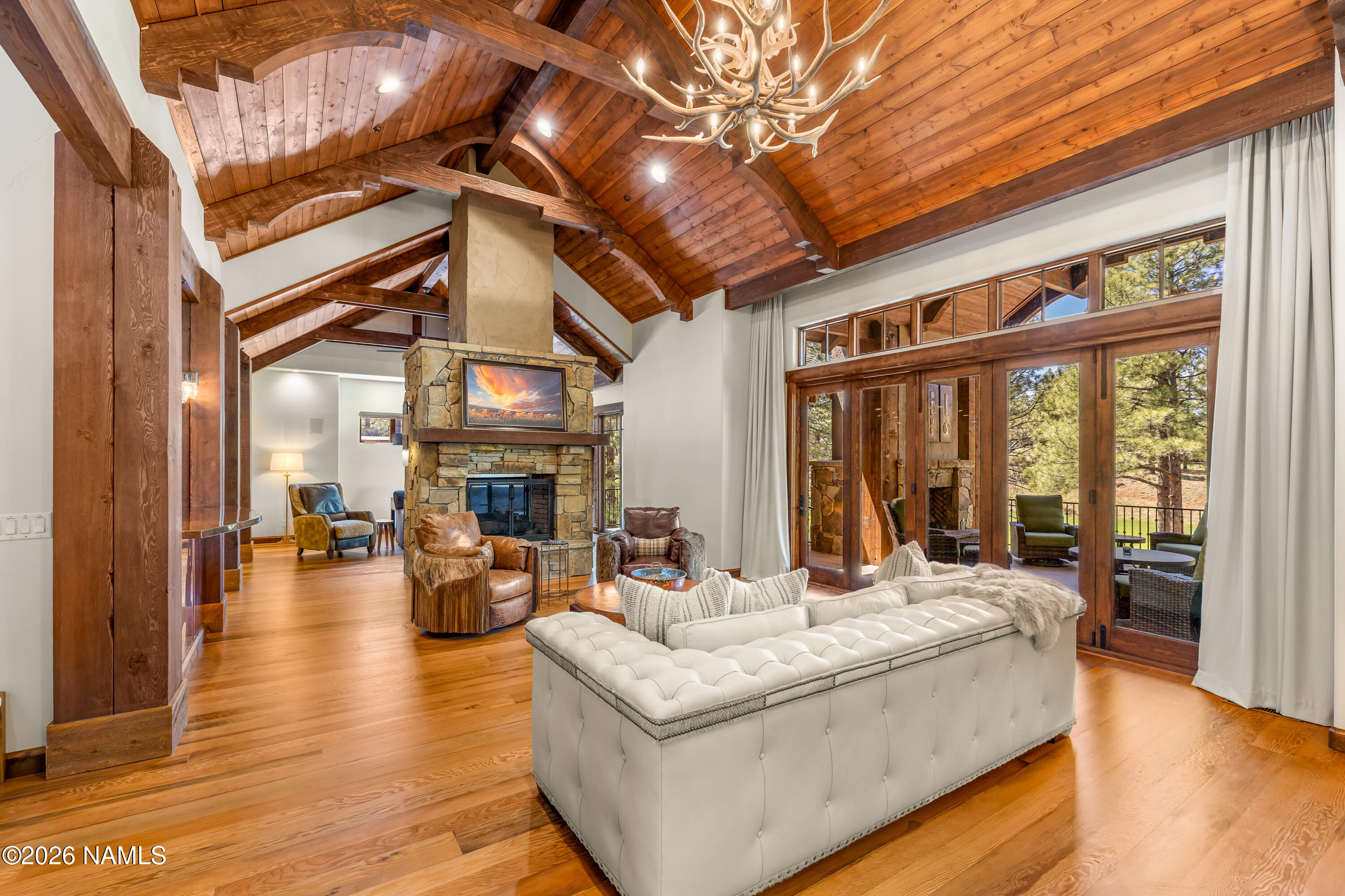 2398 E Del Rae Drive
