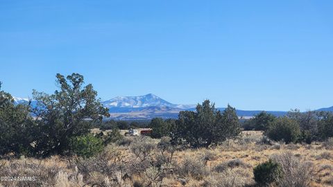Photo of Williams, AZ 86046 (MLS # 198866)