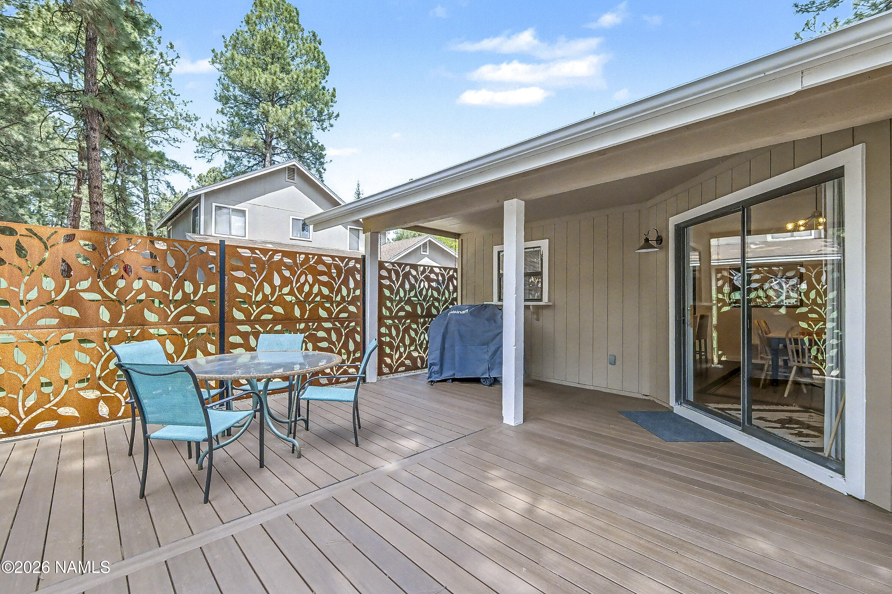 1621 W University Heights Drive S