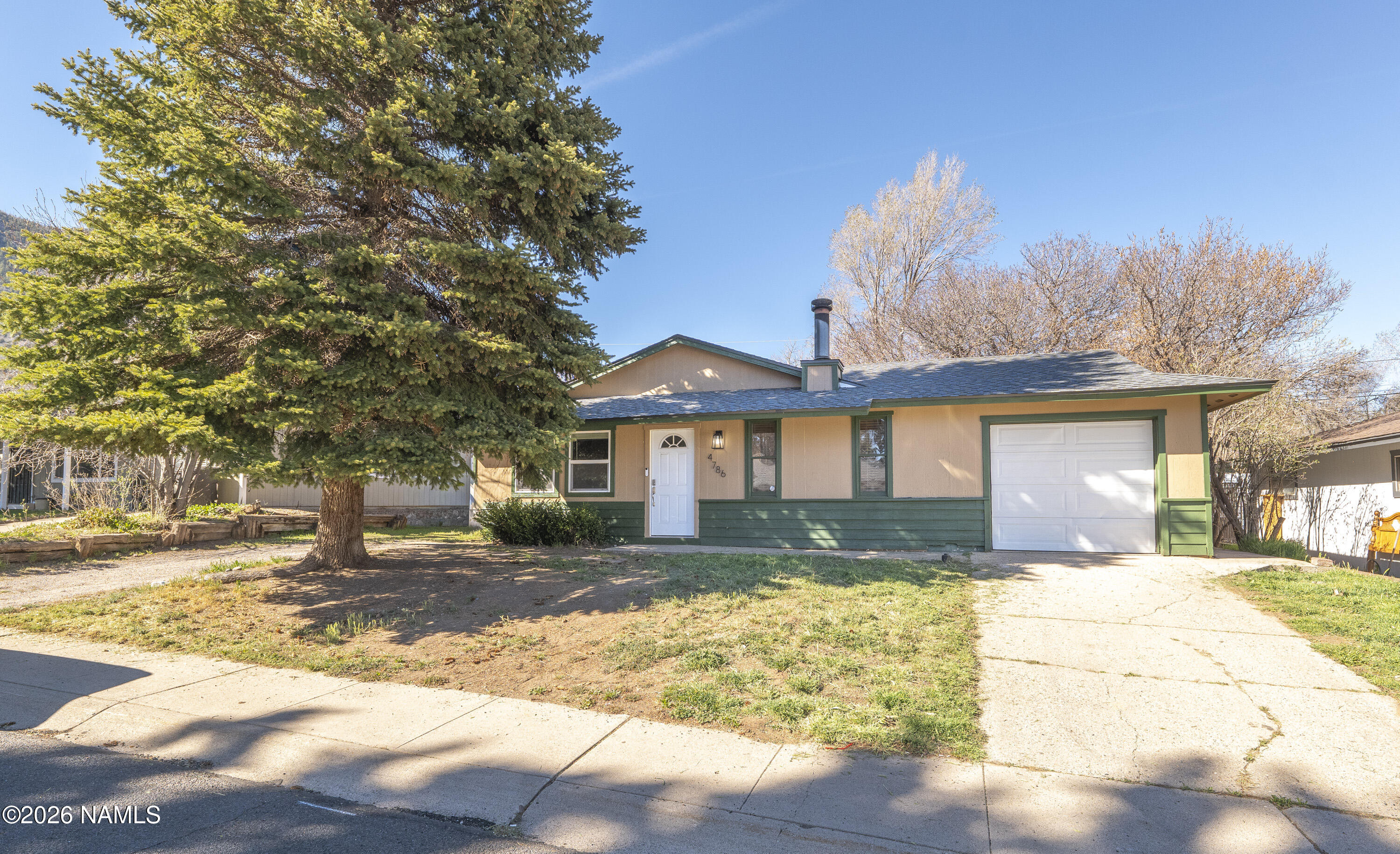 4786 E Snow Shoe Way