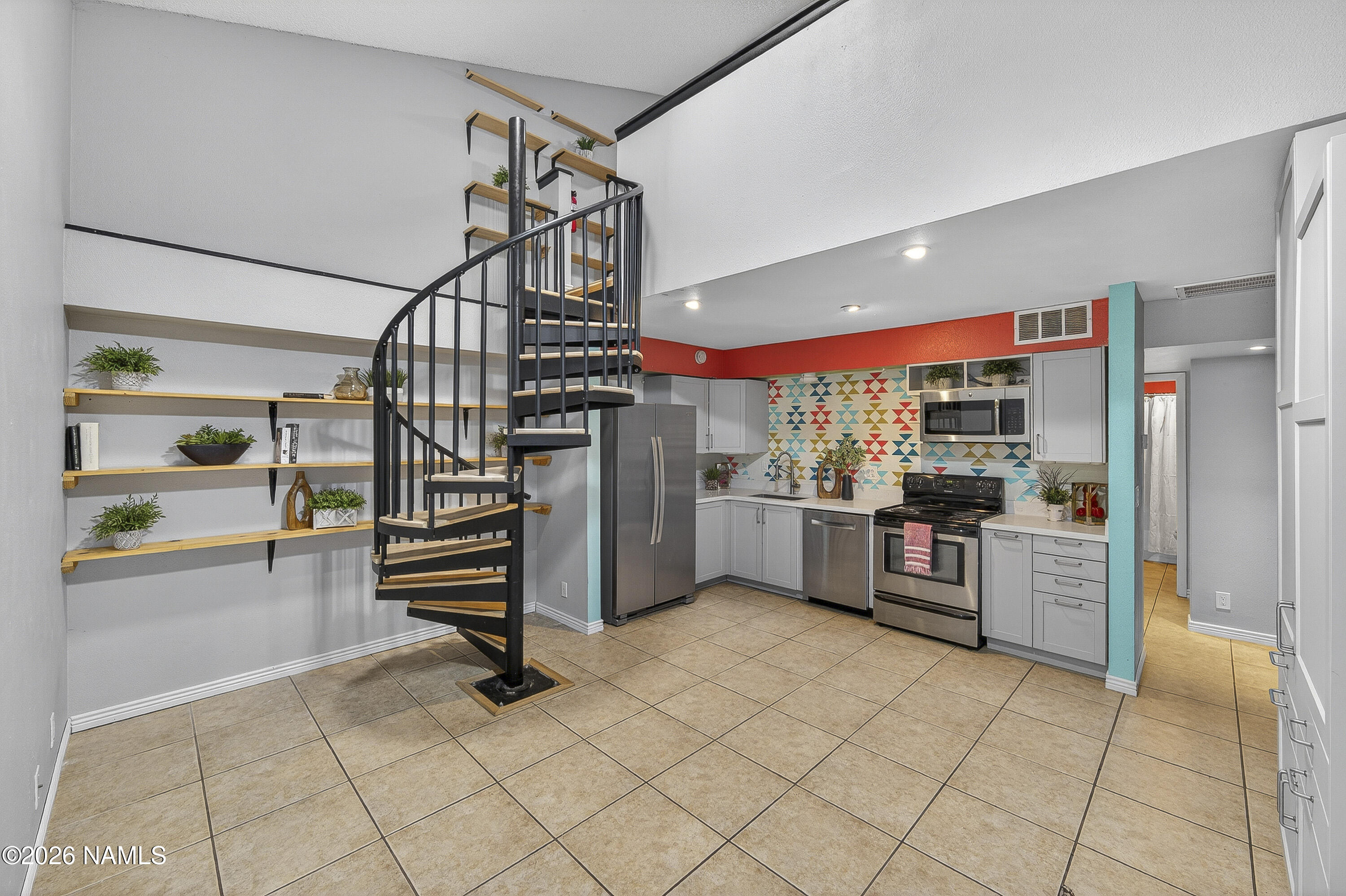 6401 N Saint Nicholas Circle 12