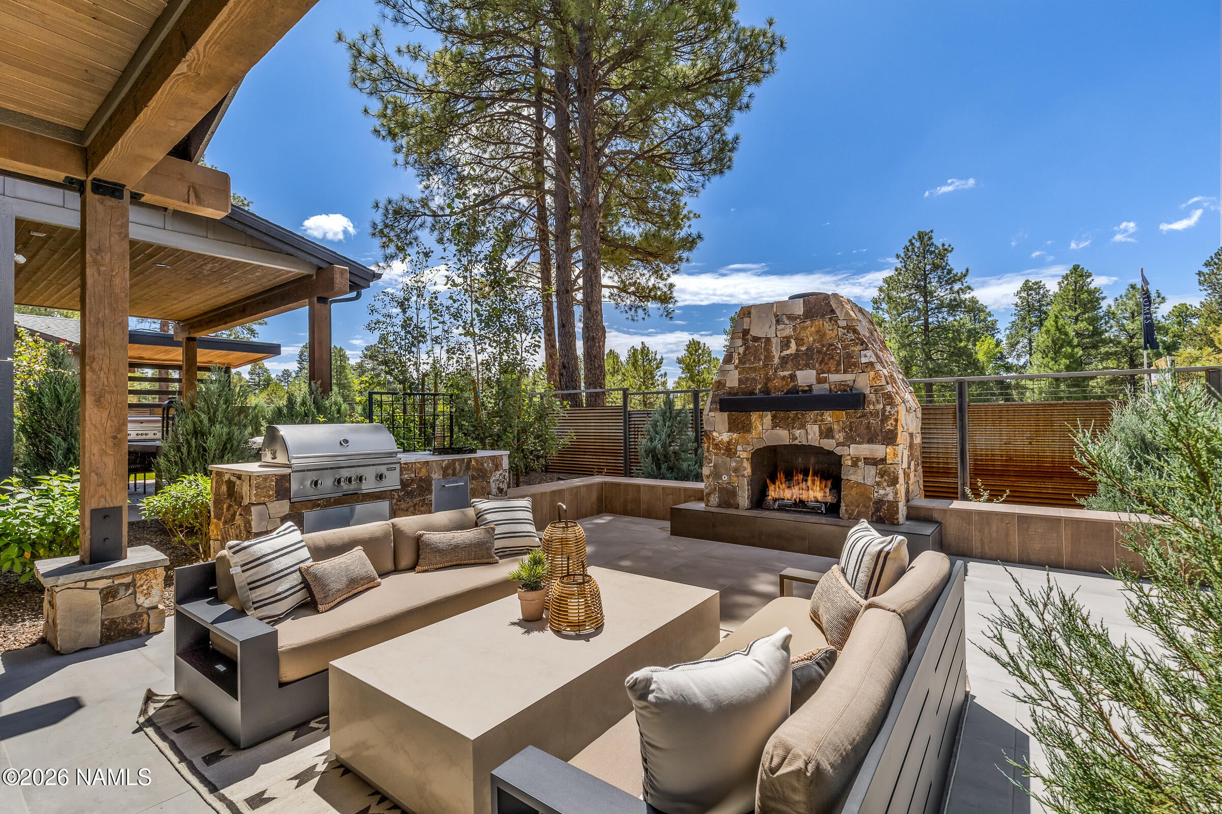 1905 E Magnolia Drive Lot 2