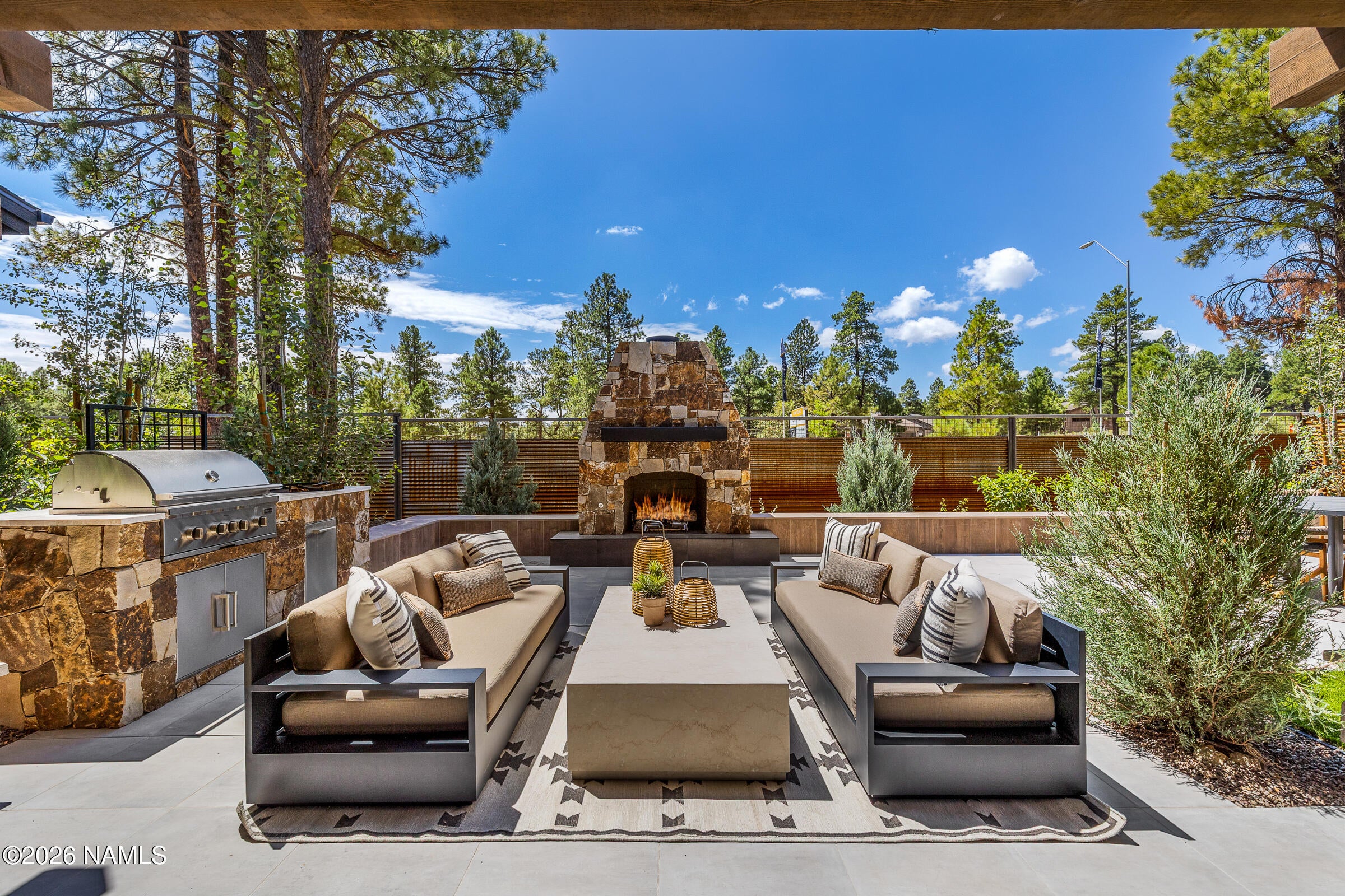 1905 E Magnolia Drive Lot 2