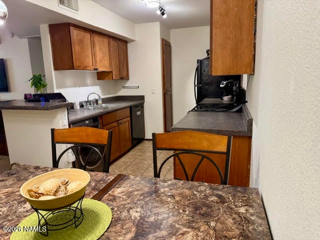 1385 W University Avenue 171