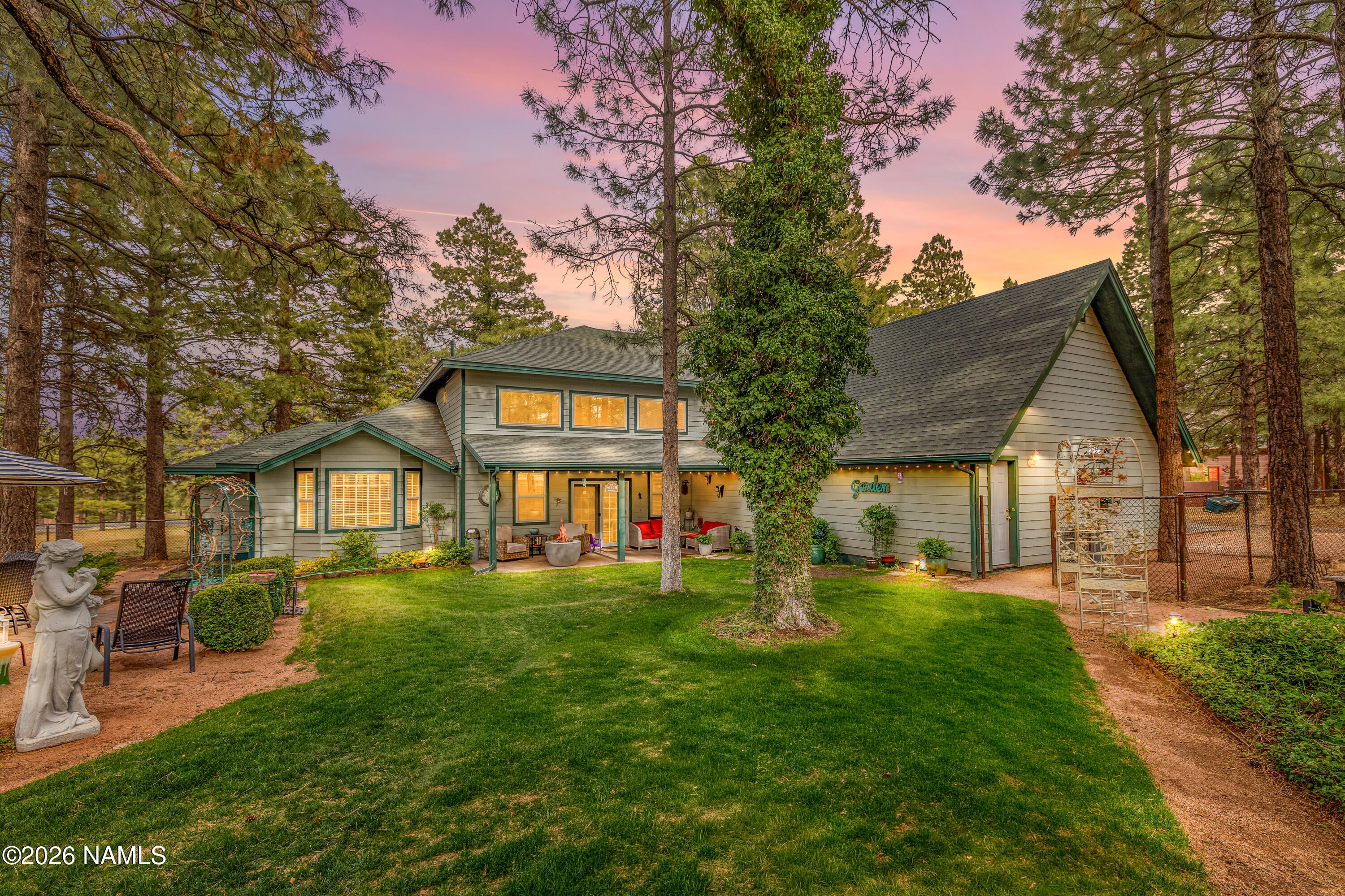 7080 Oakwood Pines Drive