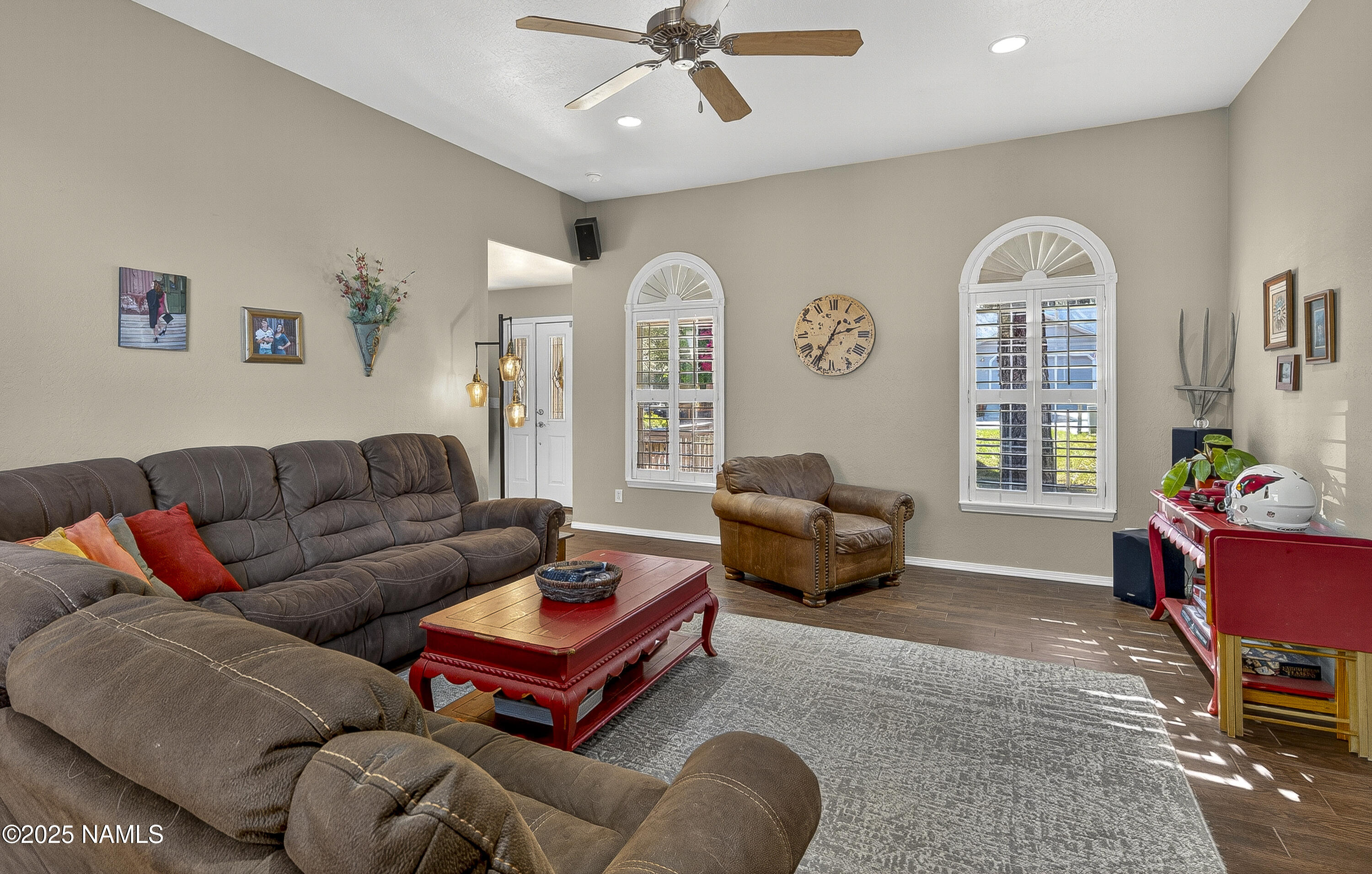 2500 S Cliffview Street