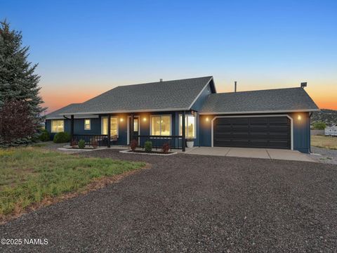 Photo of Flagstaff, AZ 86004 (MLS # 202266)