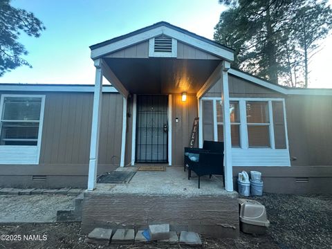 Photo of Flagstaff, AZ 86001 (MLS # 202565) Photo of Flagstaff, AZ 86001 (MLS # 202565)