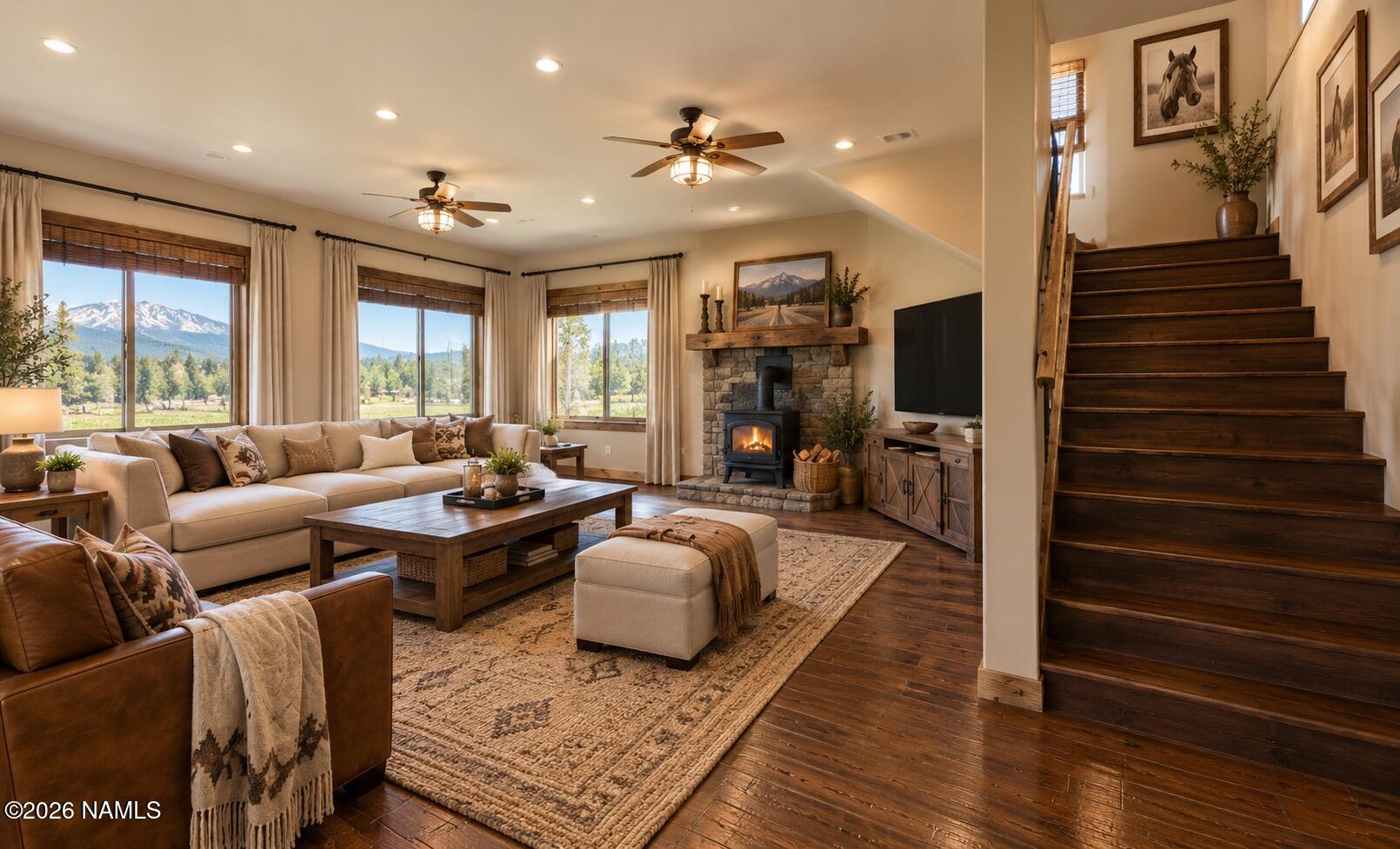 12485 N Leisure Lane