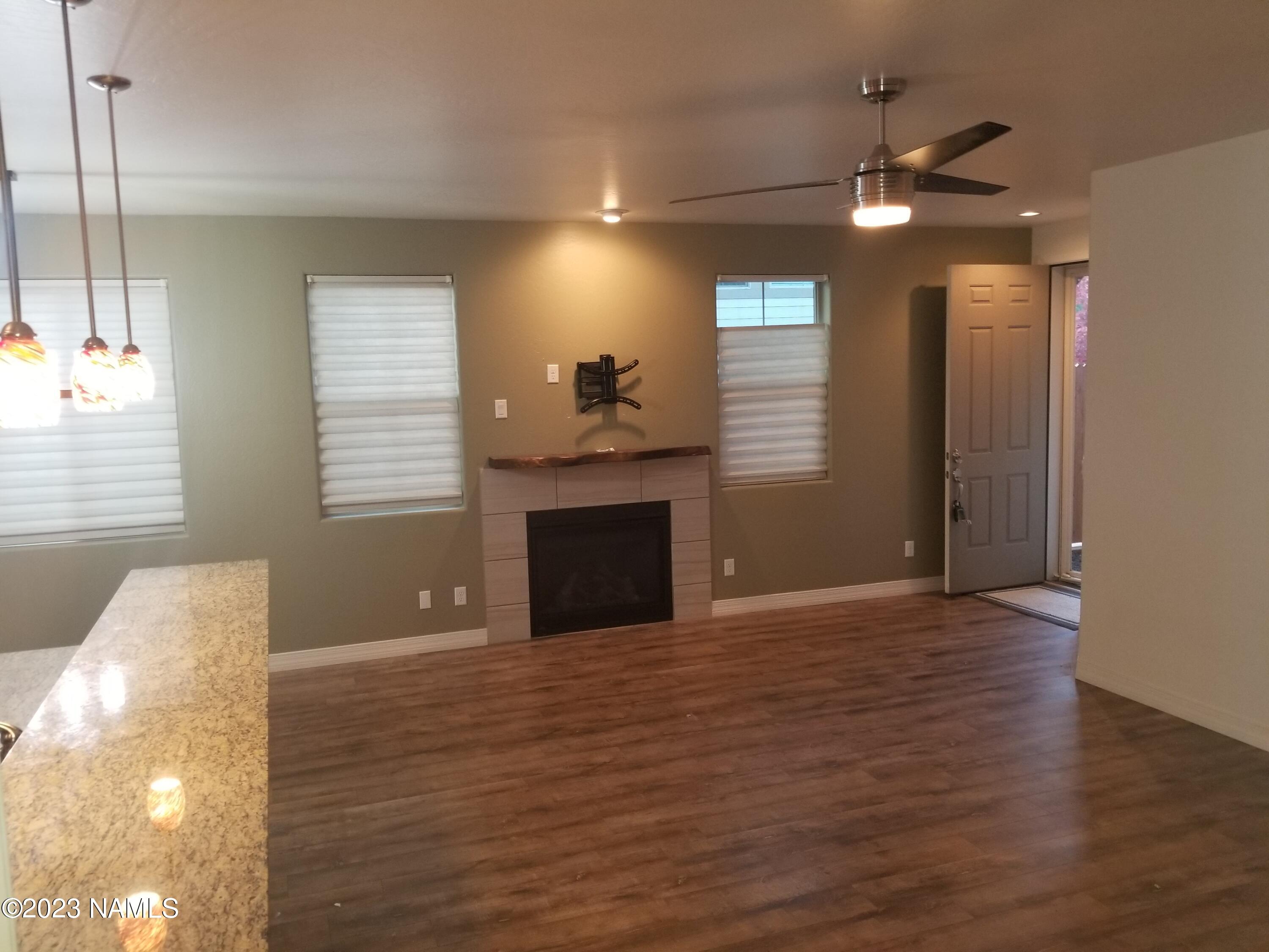 3103 E Cold Springs Trail