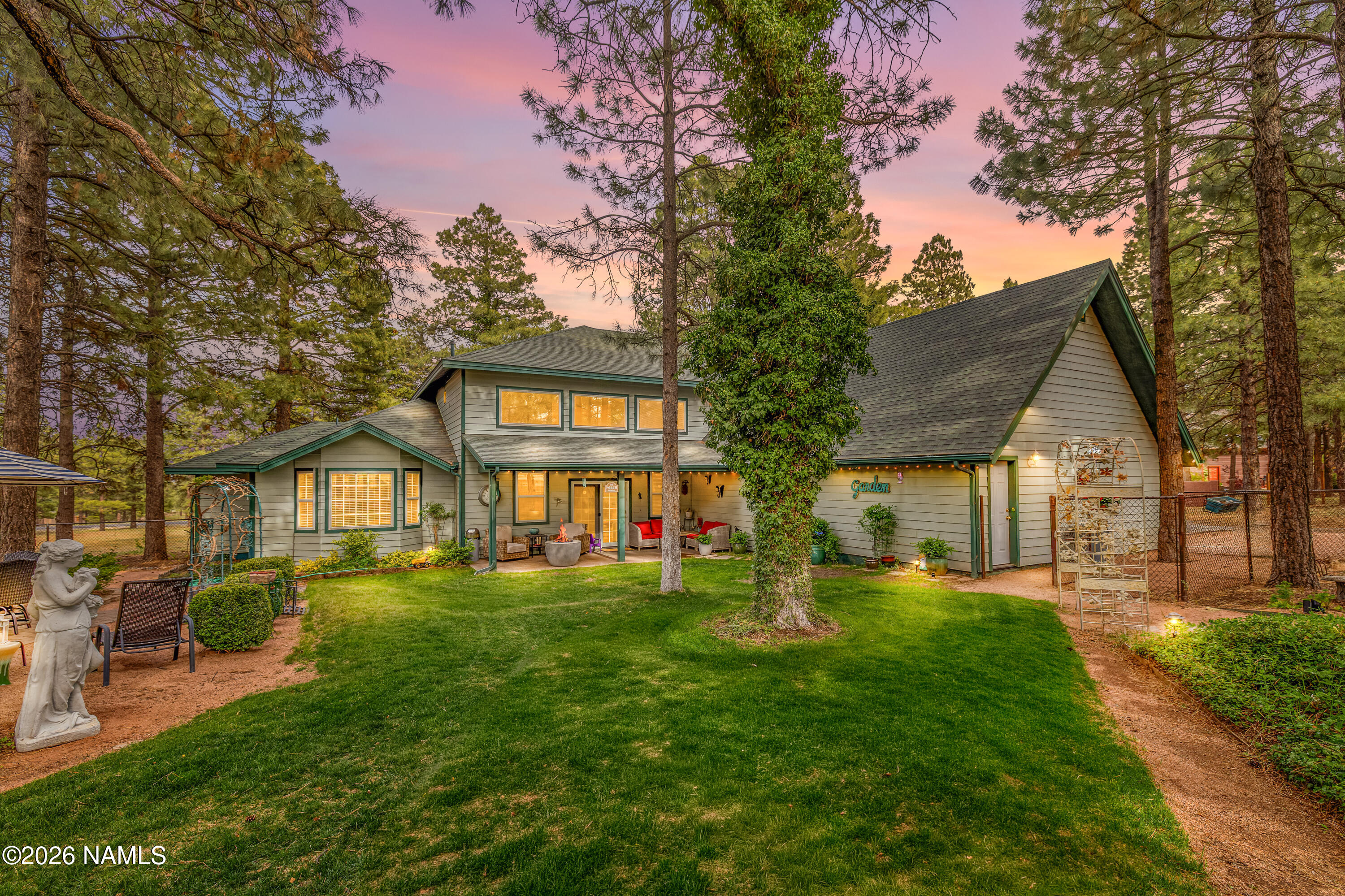 7080 Oakwood Pines Drive