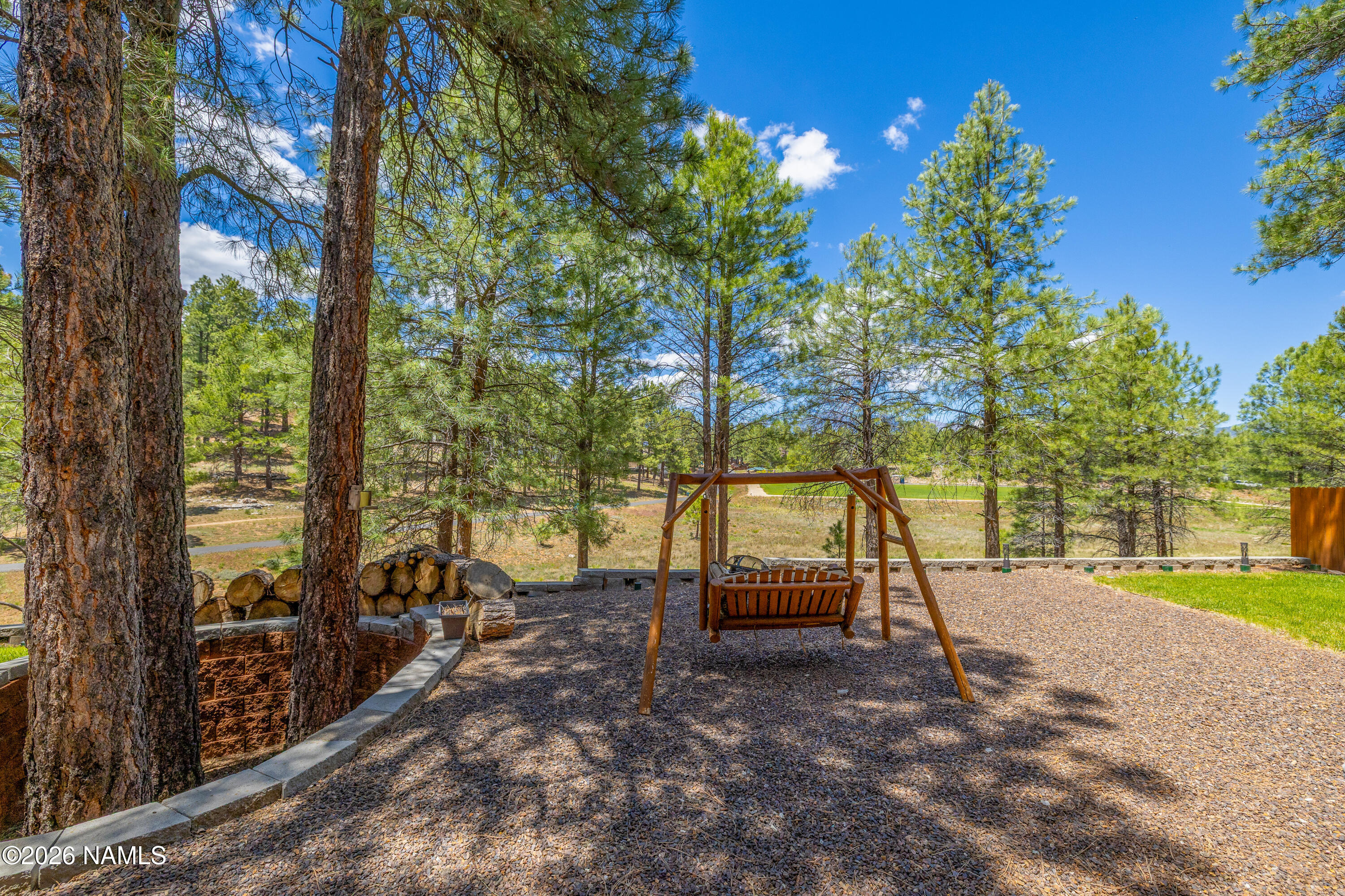 64 W Travertine Trail