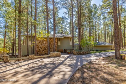 Photo of Flagstaff, AZ 86001 (MLS # 202568) Photo of Flagstaff, AZ 86001 (MLS # 202568)