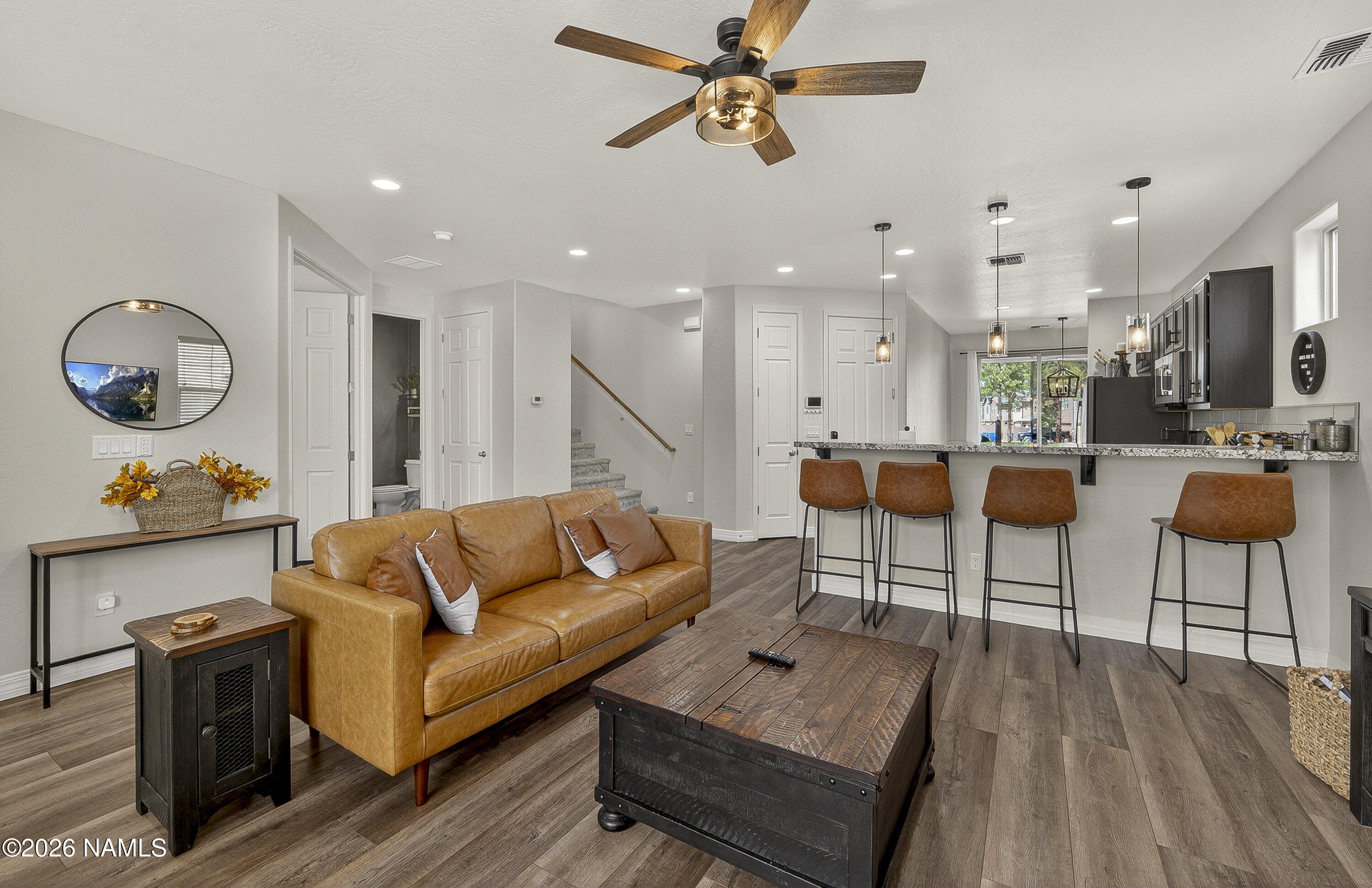 2465 W Clement Circle