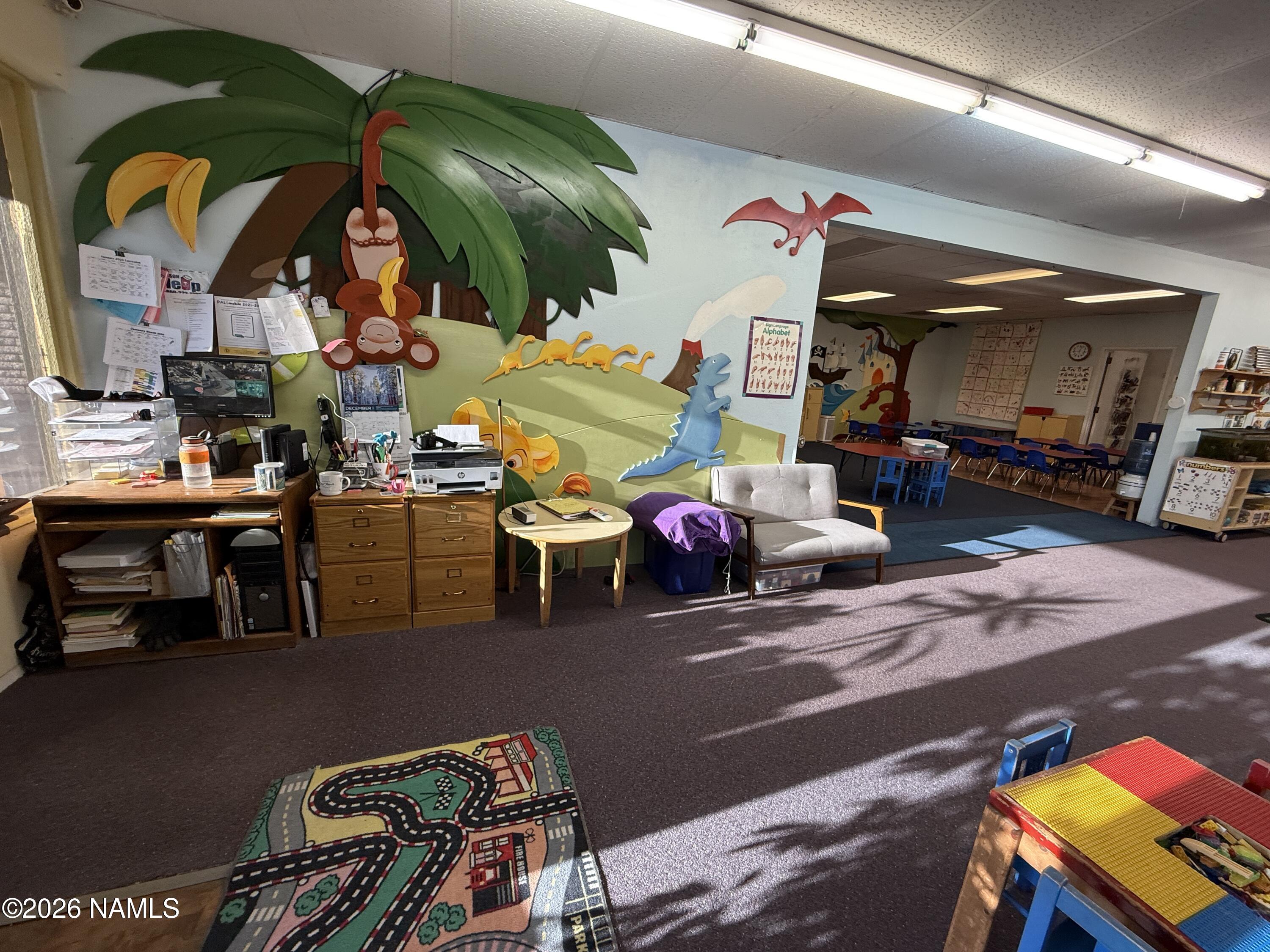 5200 E Cortland Boulevard 22