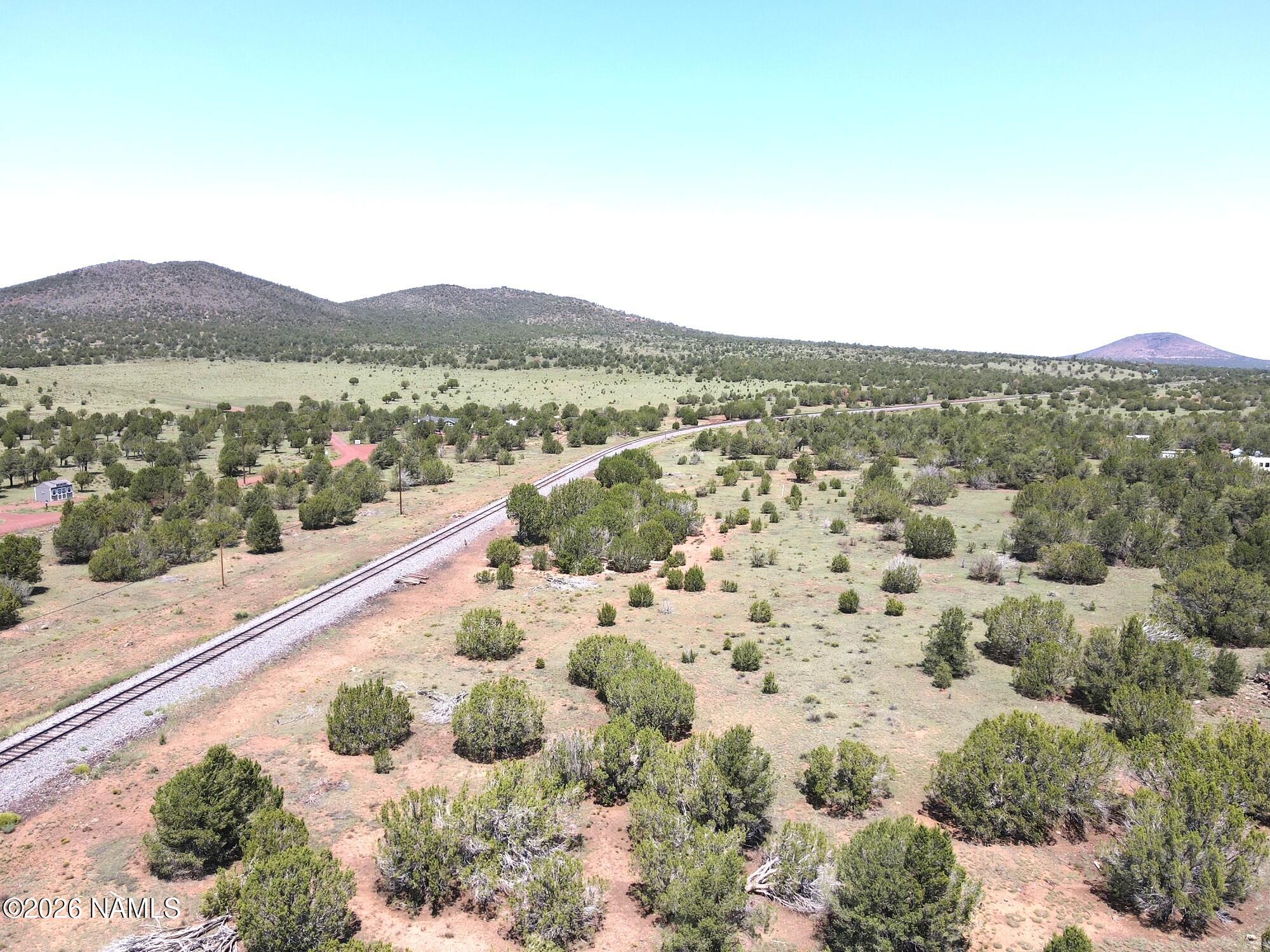 5618 N Santa Fe Road