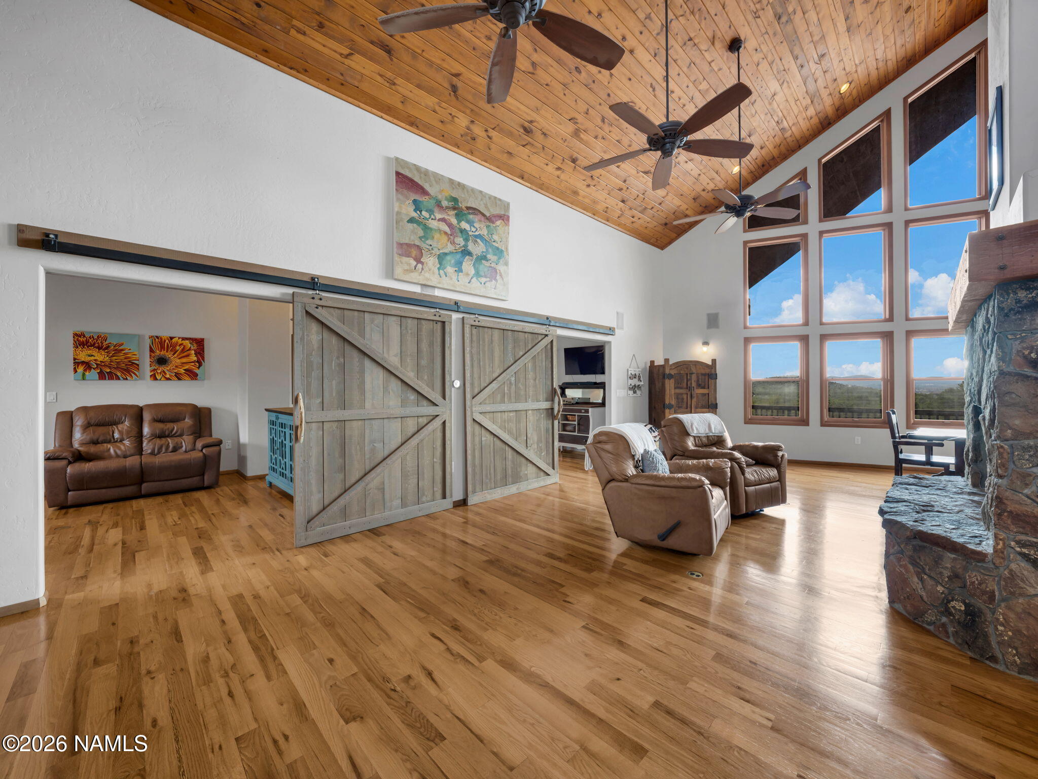 1665 E Broken Arrow Drive