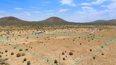 Photo of Williams, AZ 86046 (MLS # 205026)