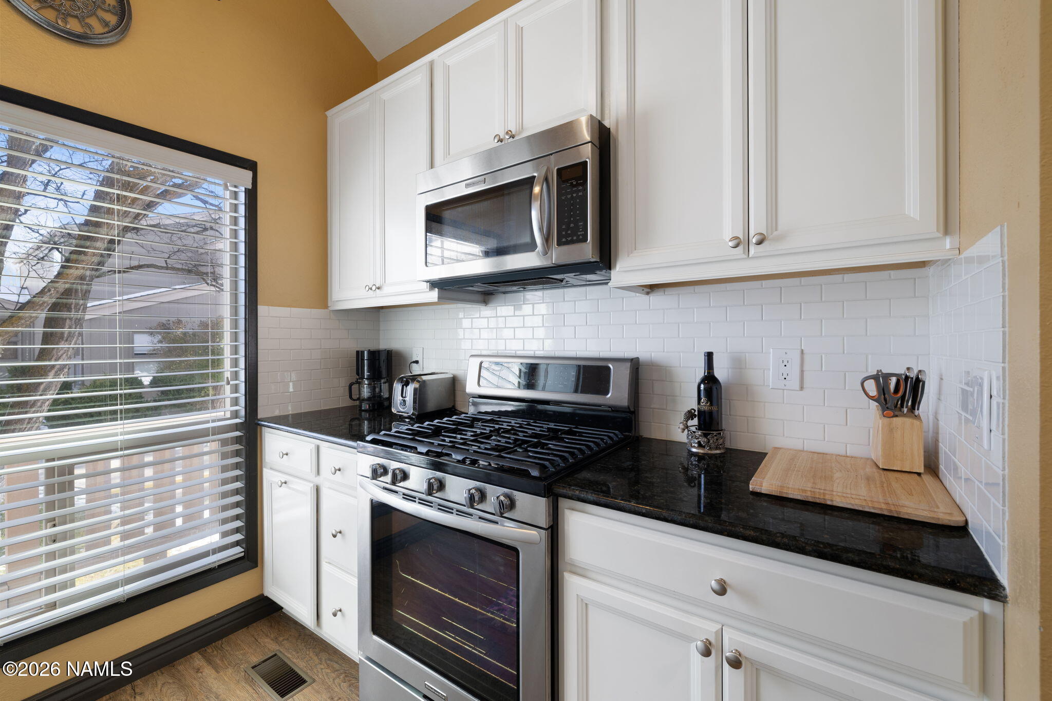 2381 N Oakmont Drive