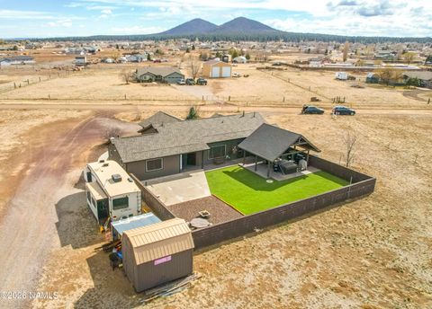 Photo of Flagstaff, AZ 86004 (MLS # 203617)