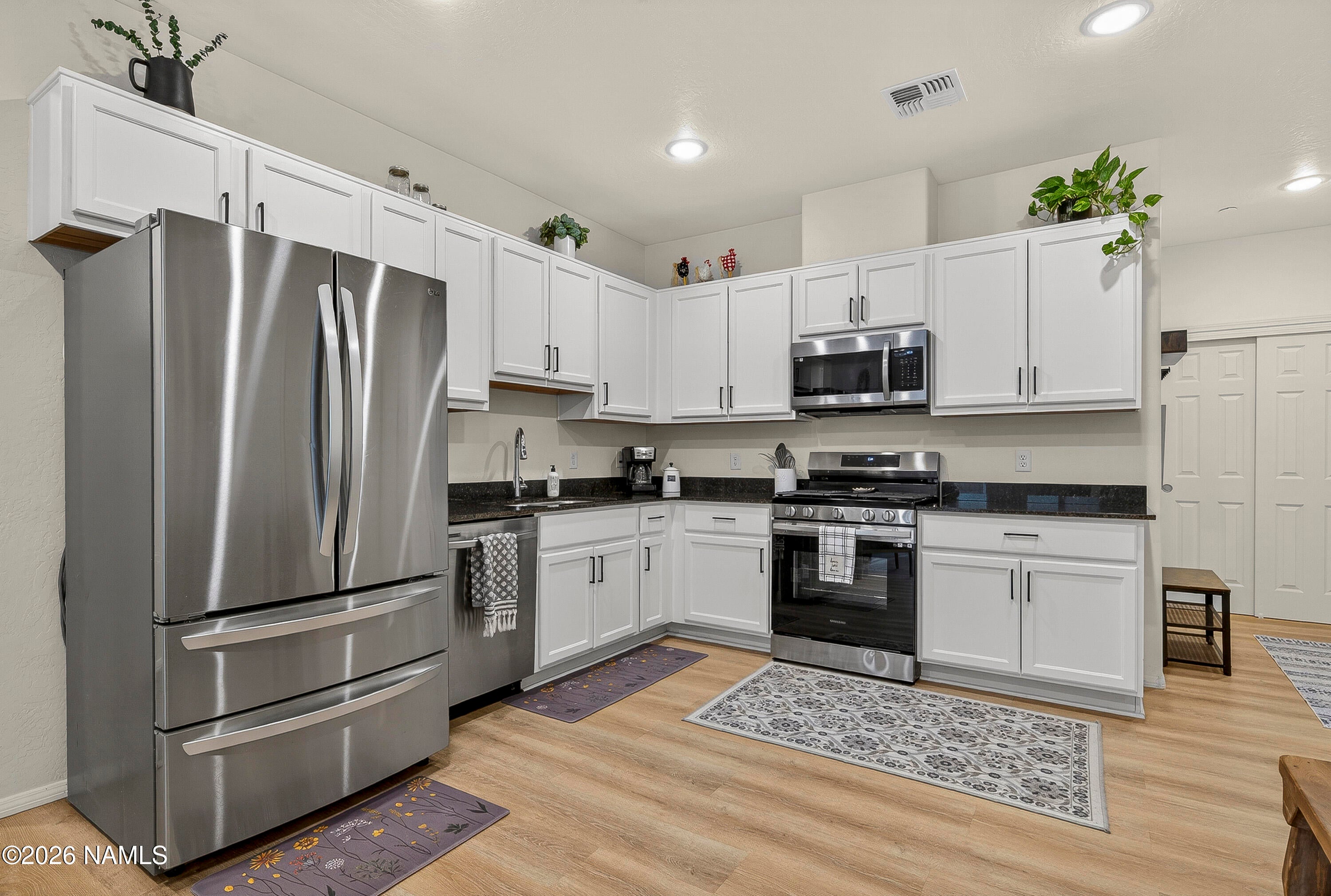 1650 E Ponderosa Parkway 312