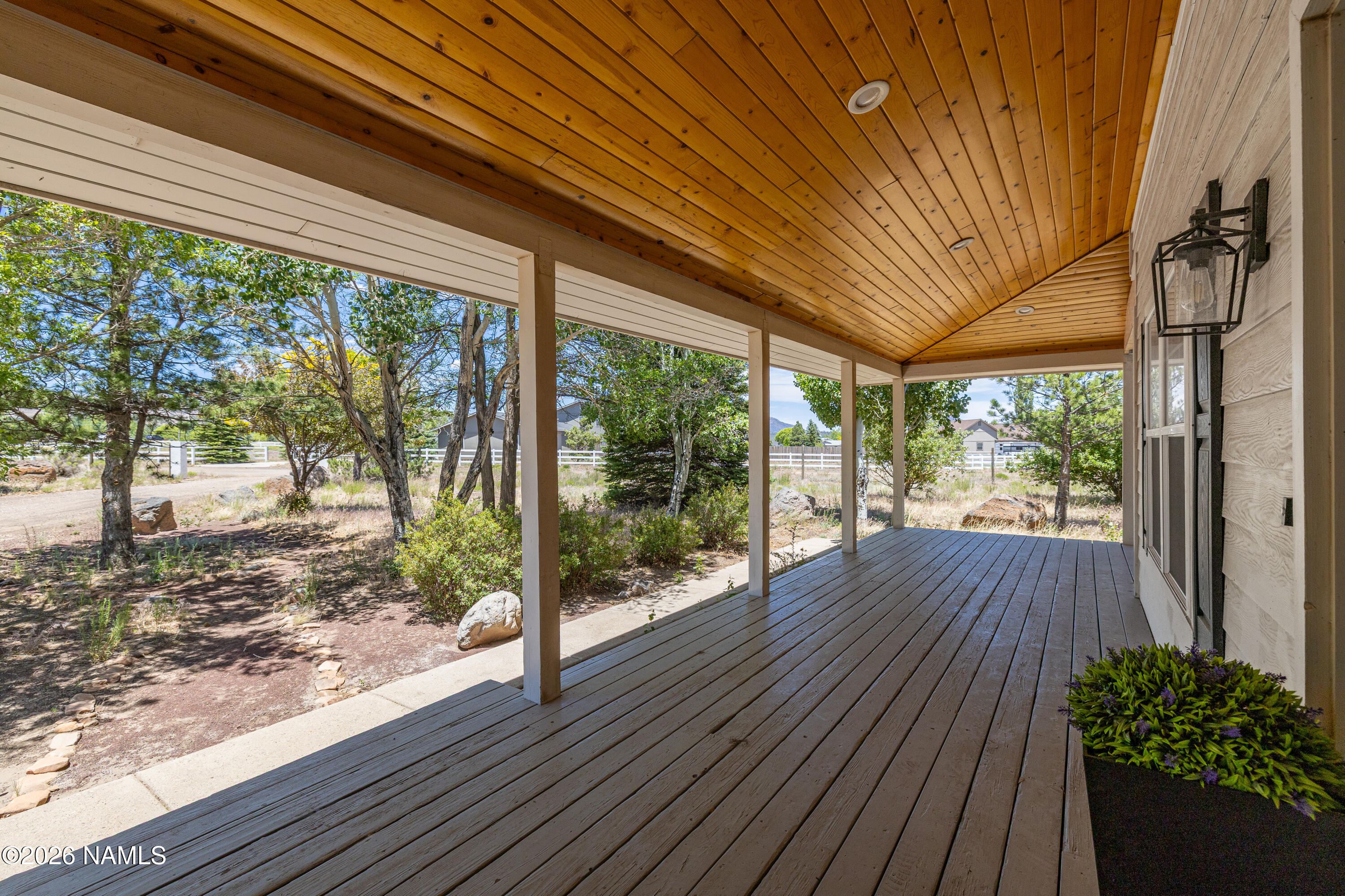 6070 E Treadway Trail