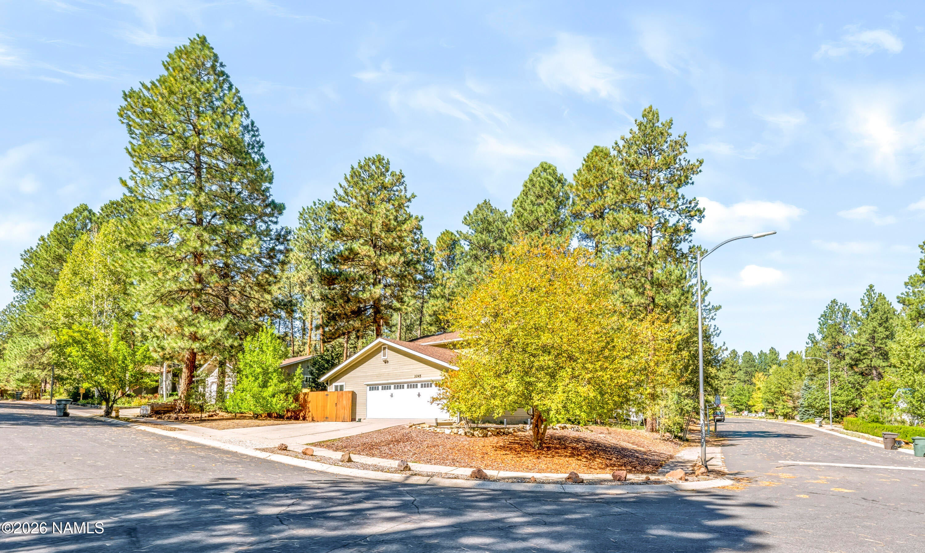 3245 S Lindsey Loop