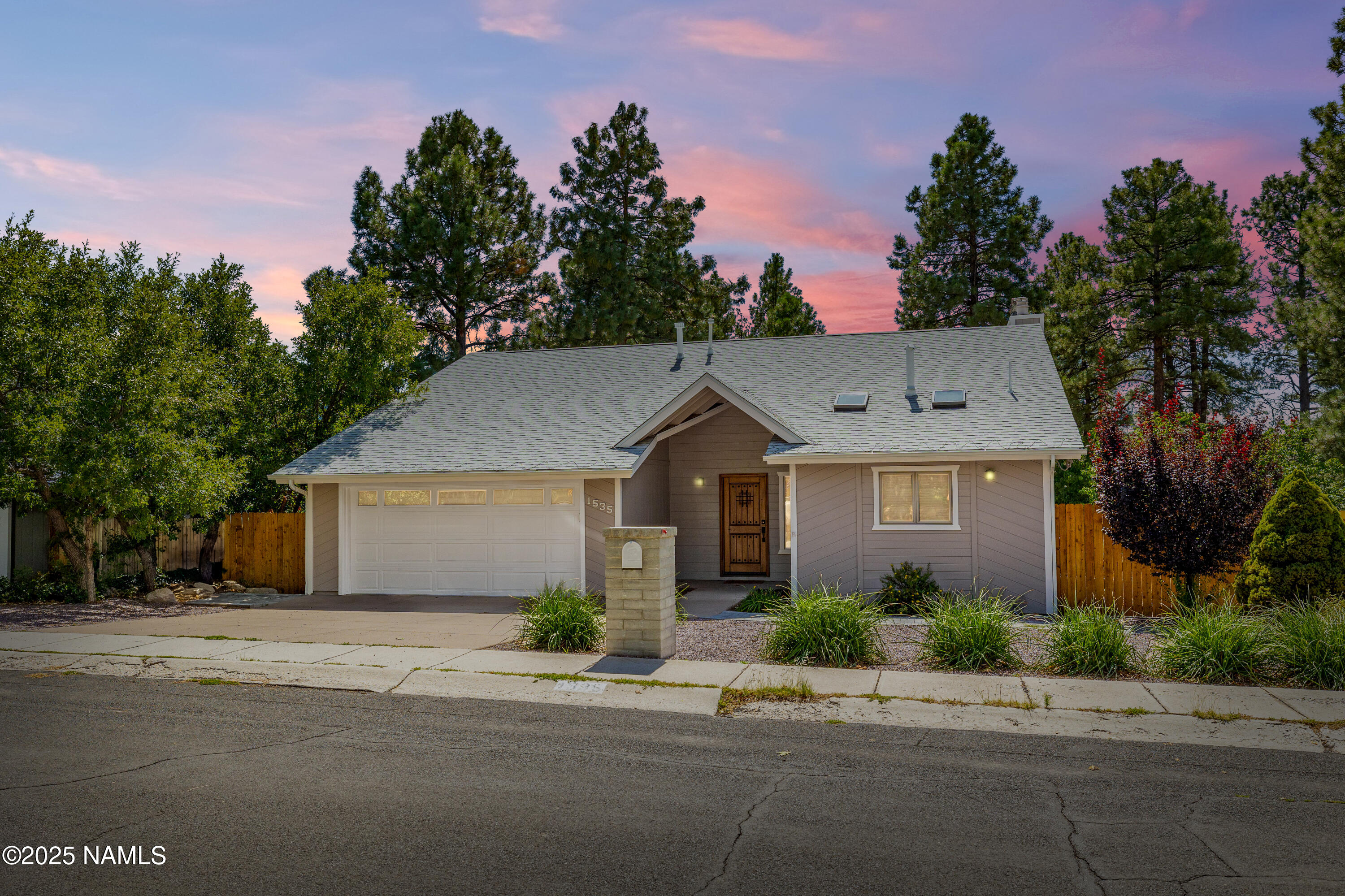 1535 E Appalachian Road