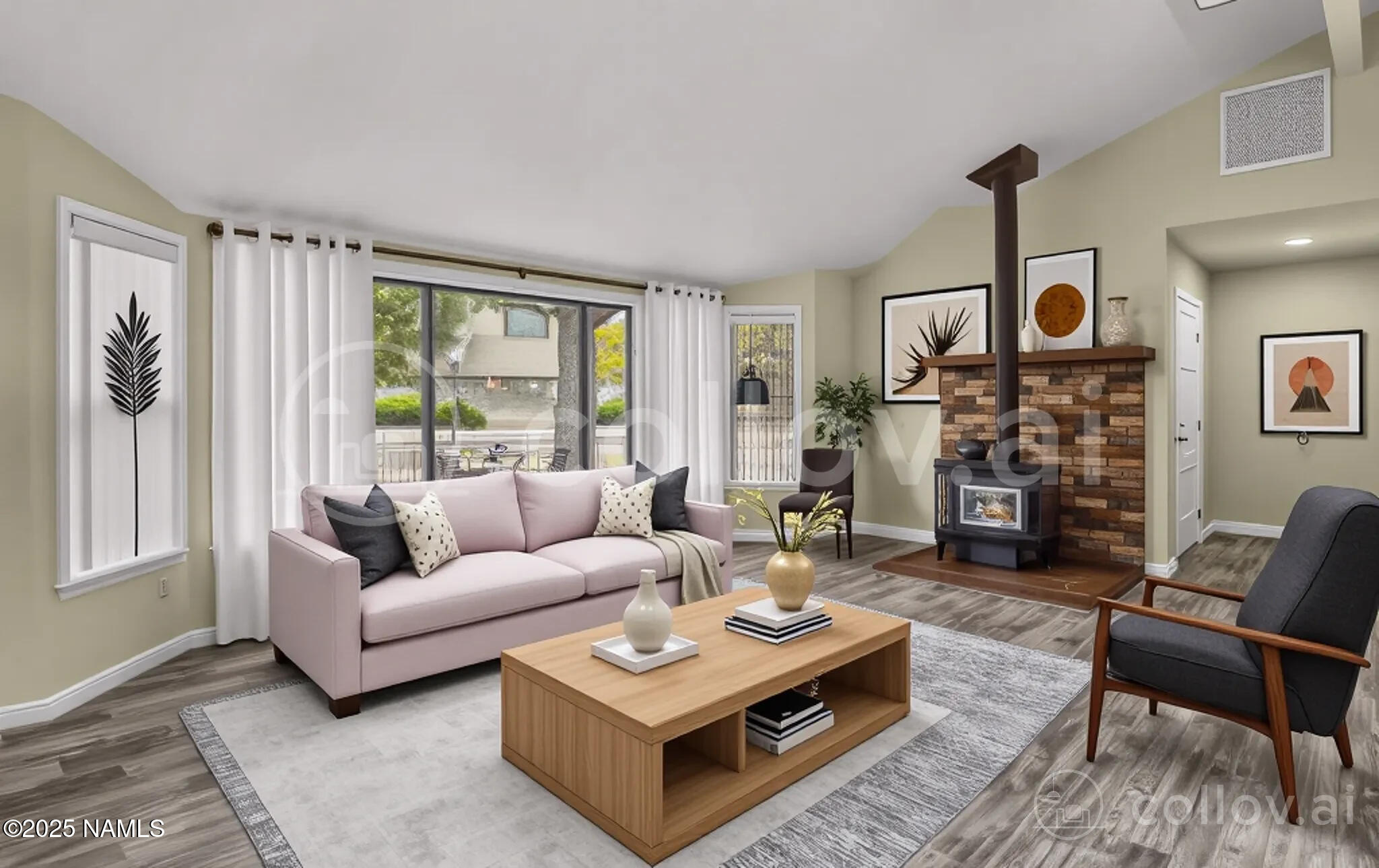 4316 E Broken Rock Loop