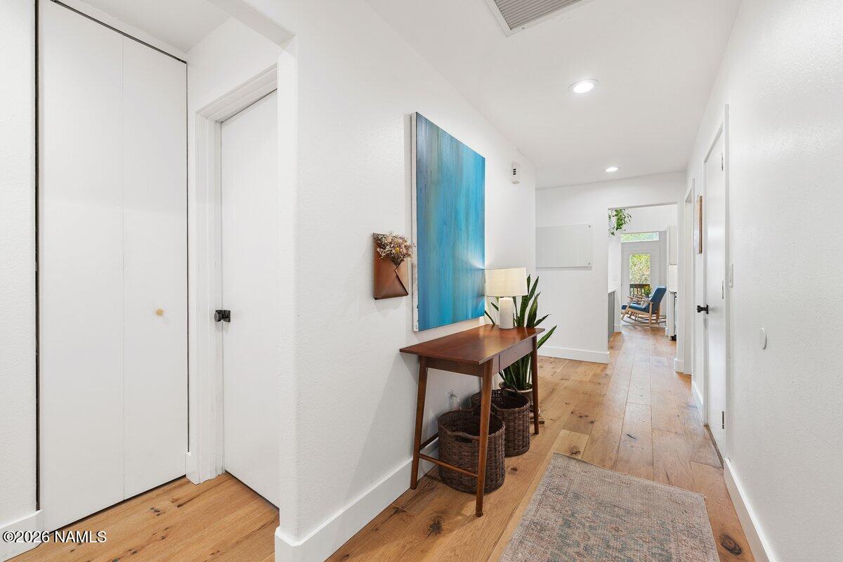 665 N Pine Cliff Drive