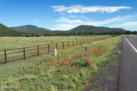 Photo of Parks, AZ 86018 (MLS # 205707)