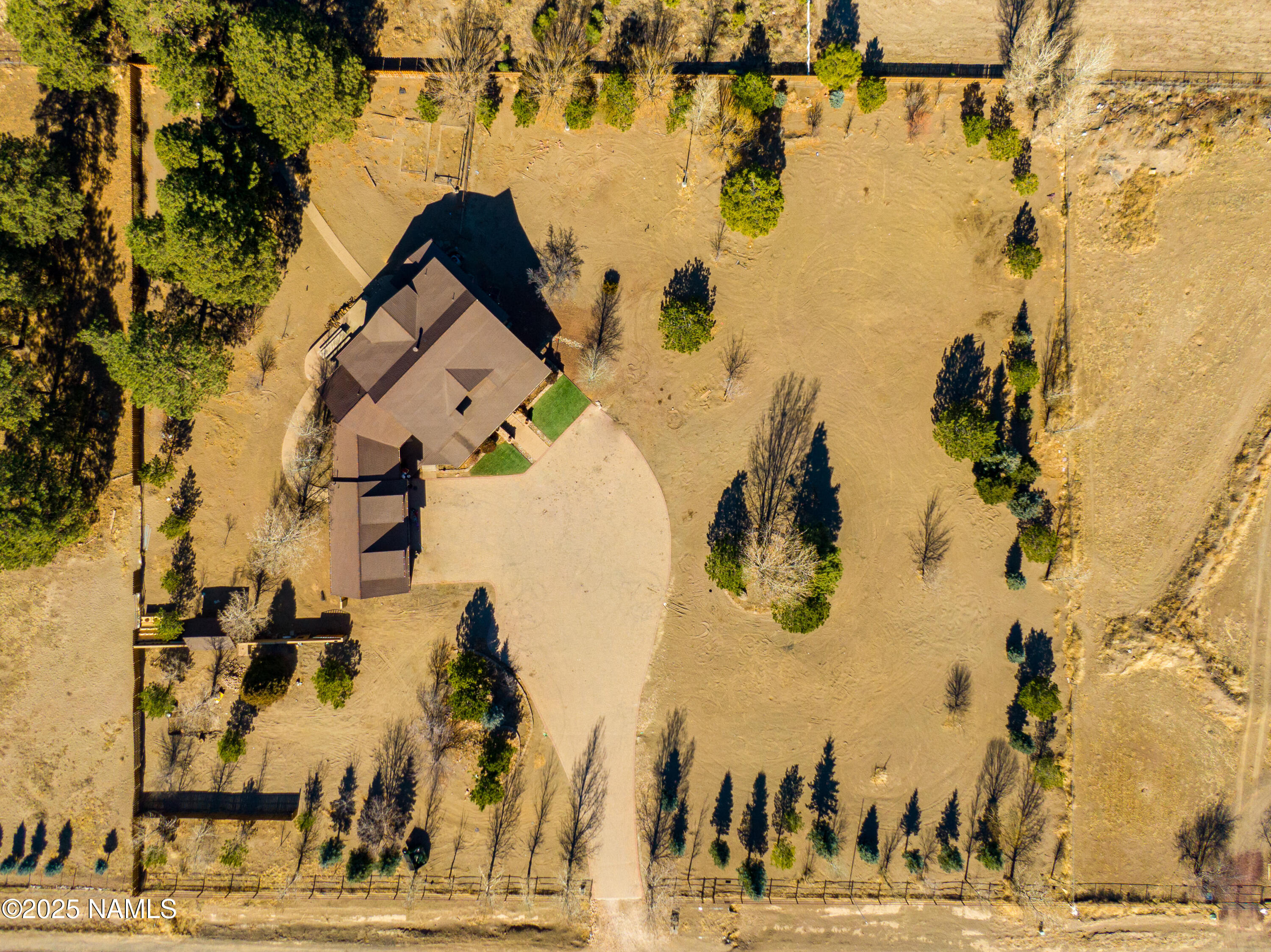 5835 Switchback Trail