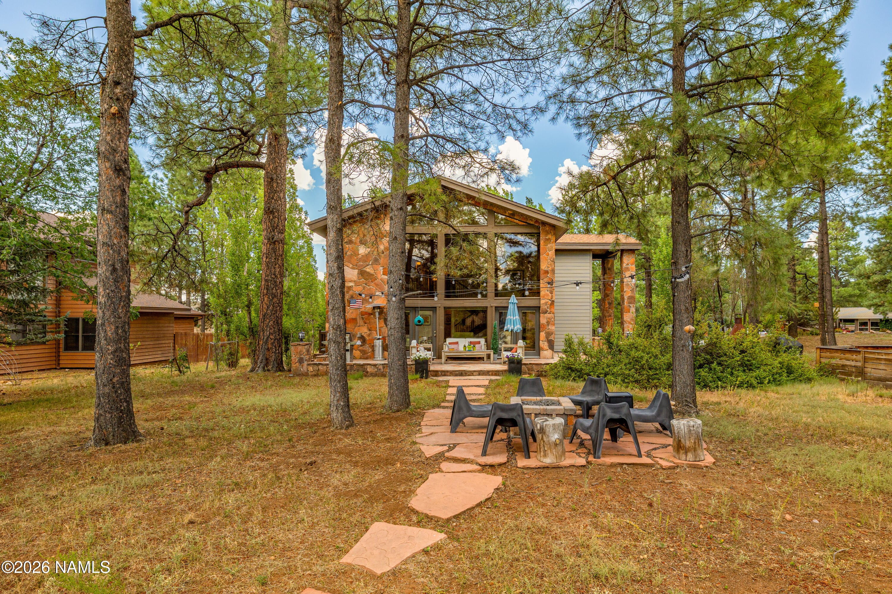 2147 N Belleview Lane