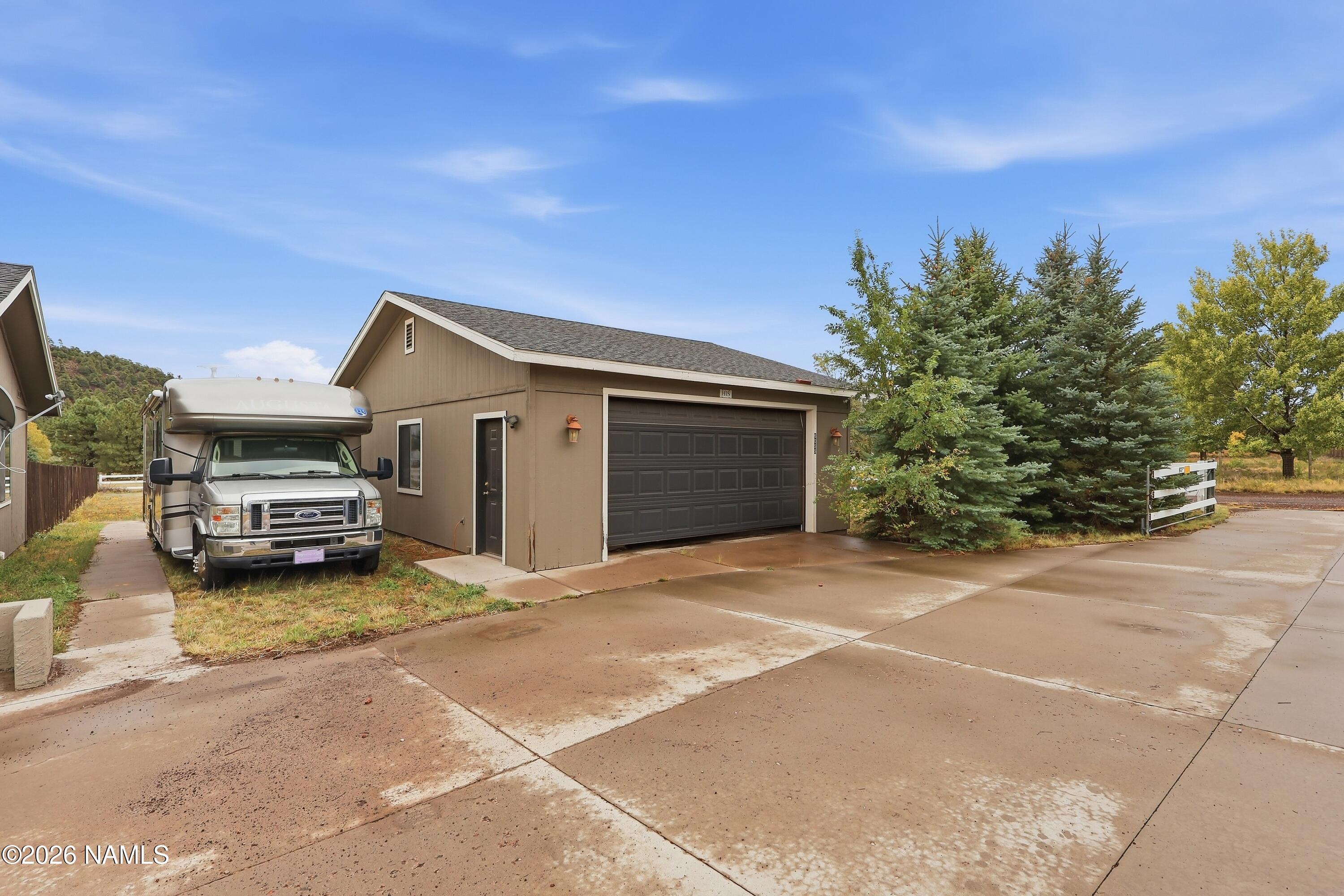 6055 E Treadway Trail