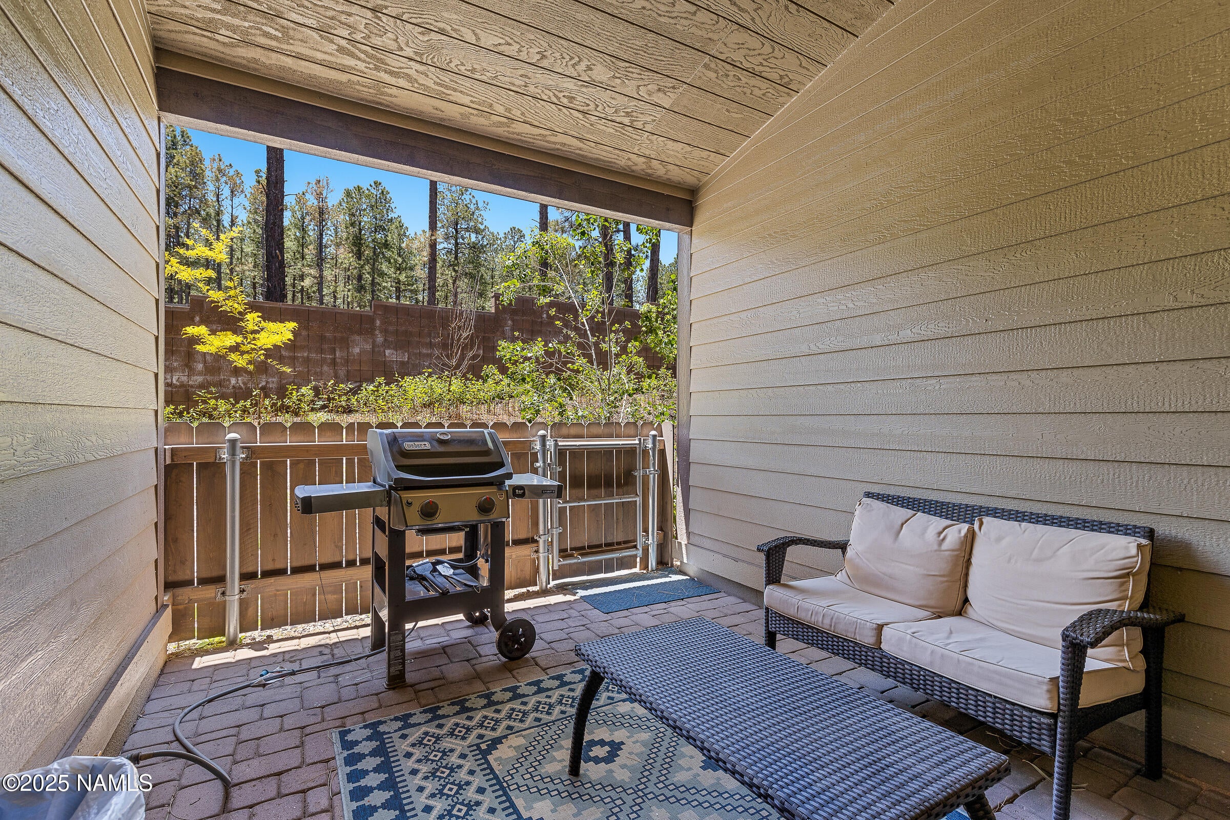 2477 W Mission Timber Circle