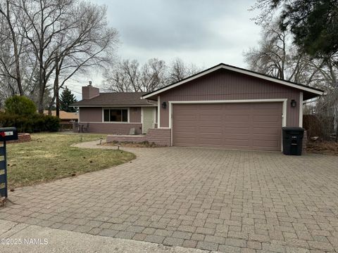 Photo of Flagstaff, AZ 86004 (MLS # 199996)